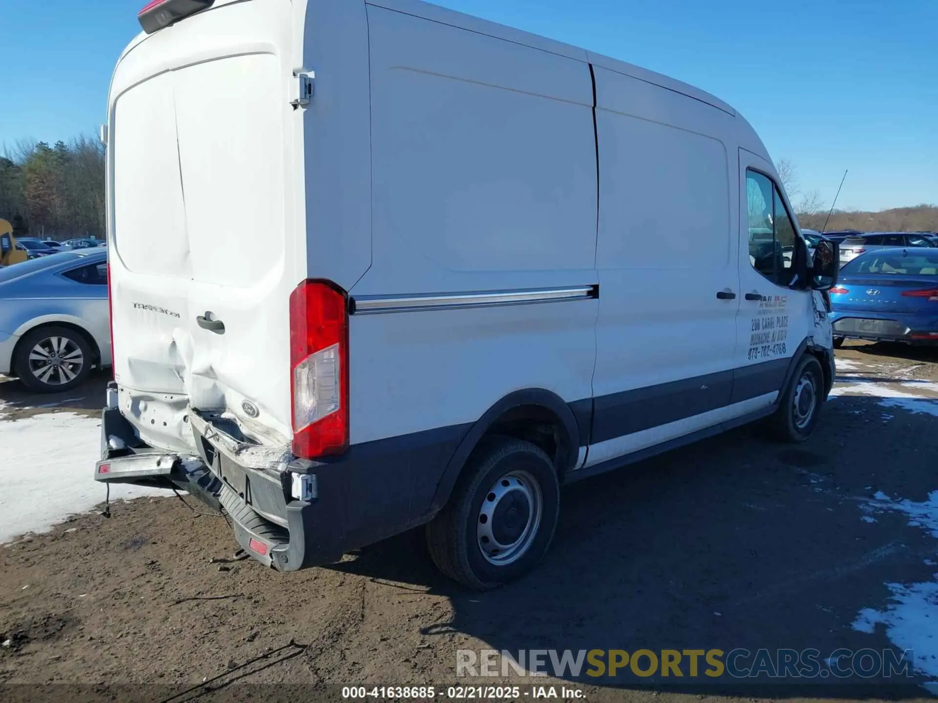 4 Photograph of a damaged car 1FTYR1CM6KKB81786 FORD TRANSIT-250 2019