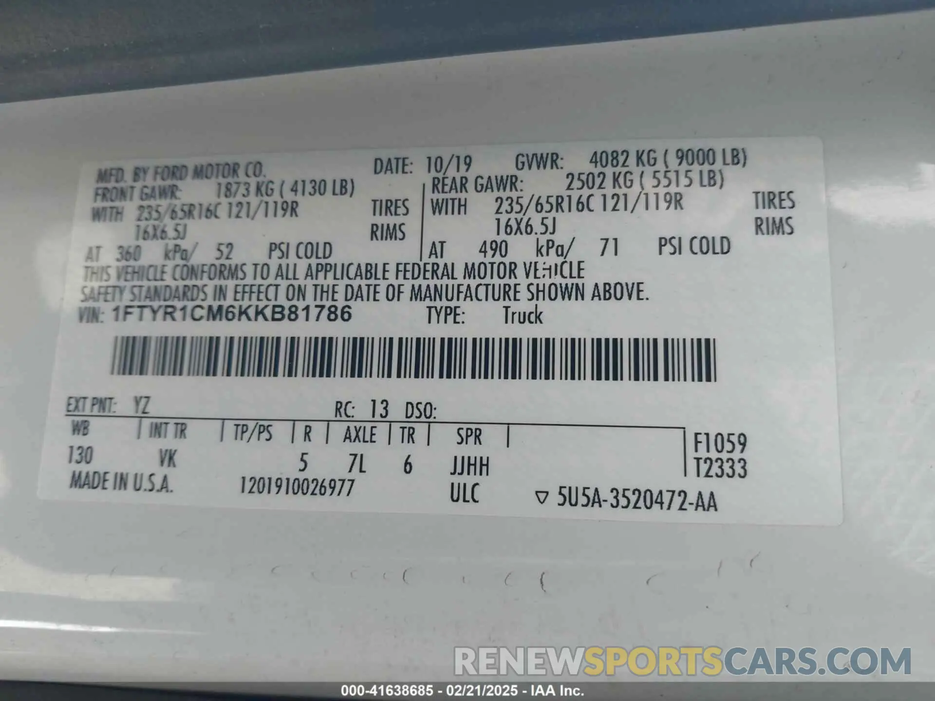 9 Photograph of a damaged car 1FTYR1CM6KKB81786 FORD TRANSIT-250 2019