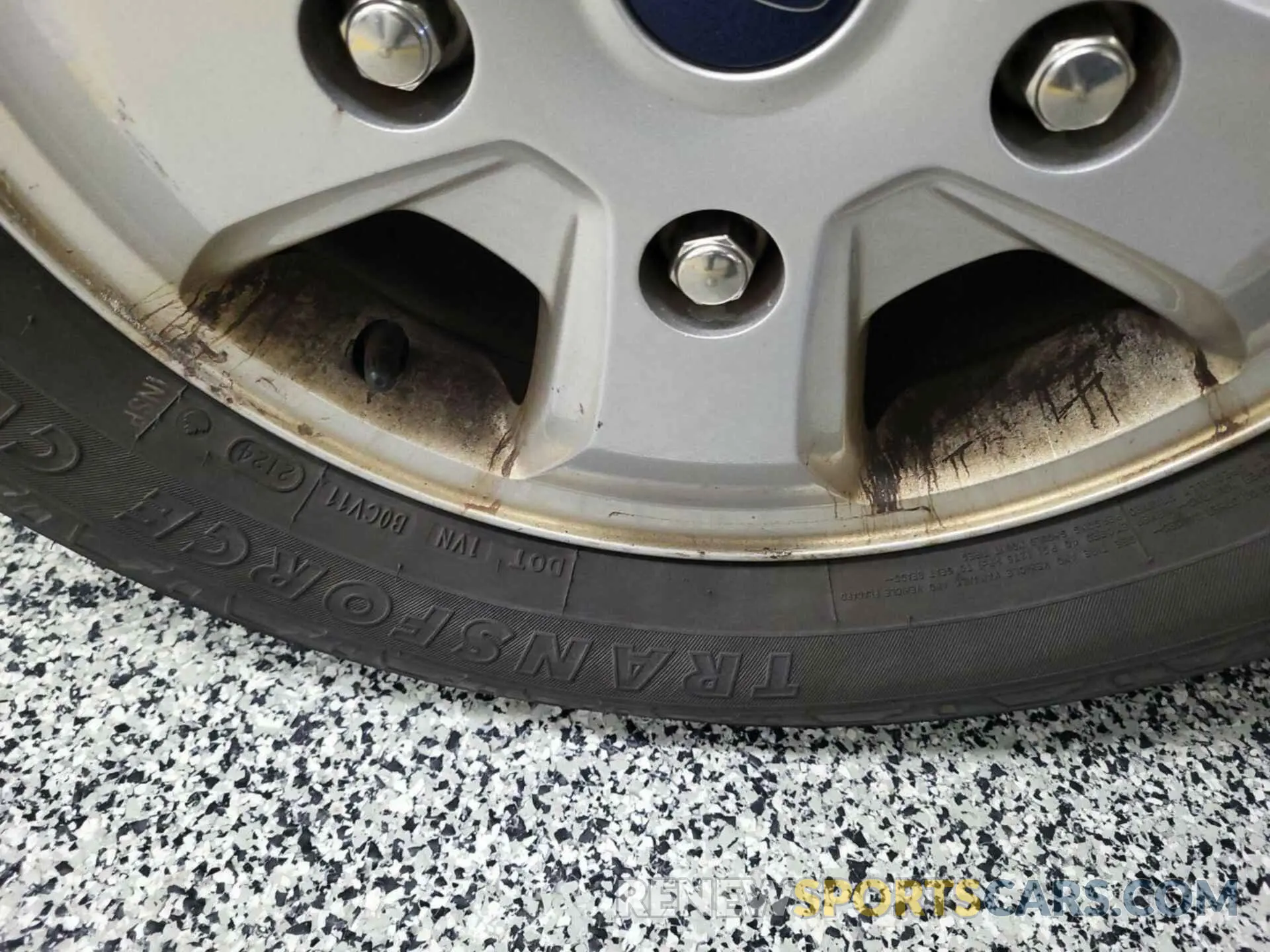 1 Photograph of a damaged car 1FTYR1YG0KKB40153 FORD TRANSIT-250 2019