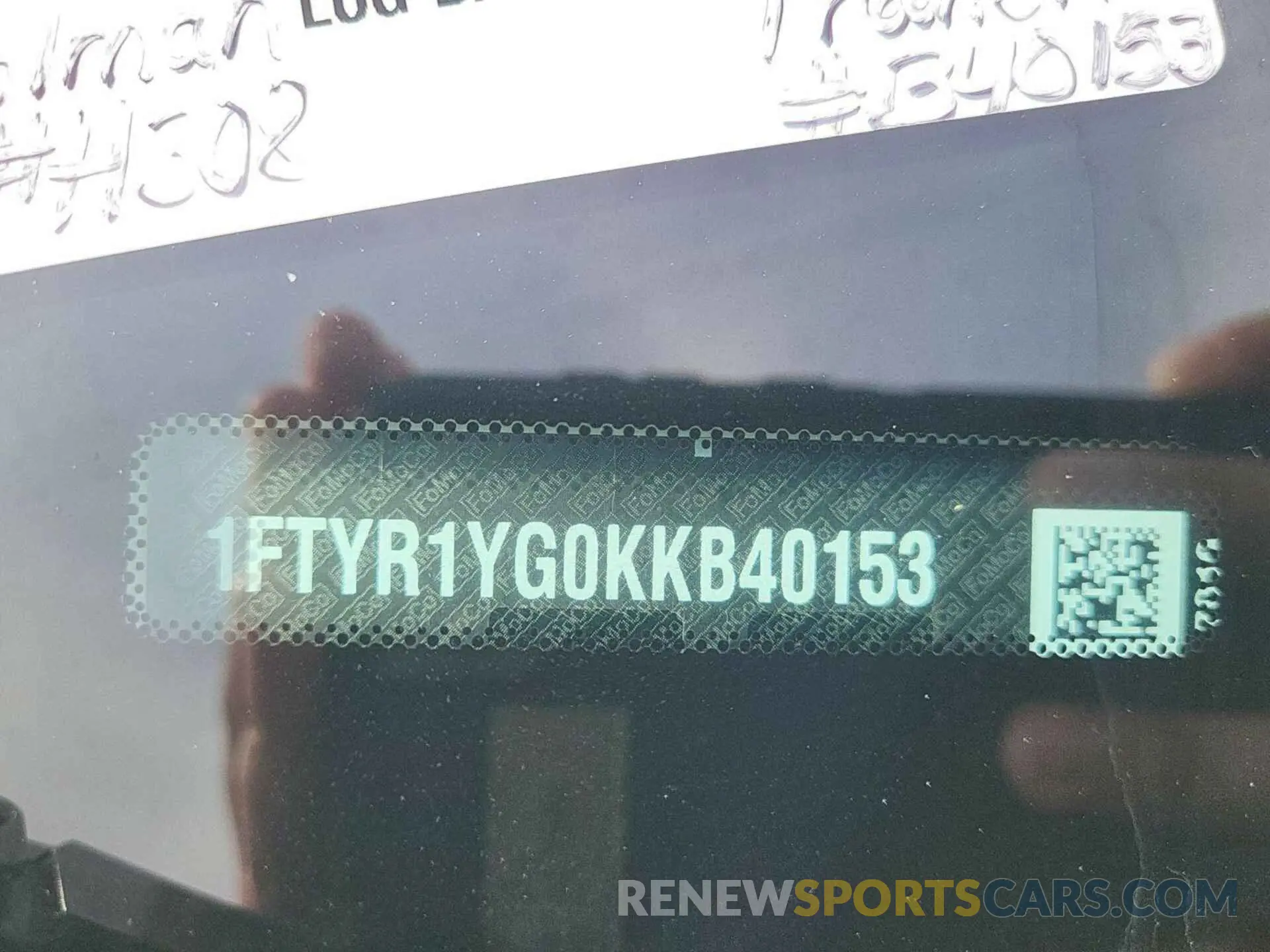 10 Photograph of a damaged car 1FTYR1YG0KKB40153 FORD TRANSIT-250 2019
