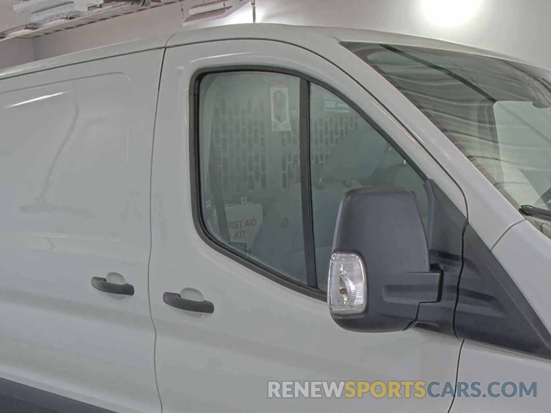 20 Photograph of a damaged car 1FTYR1YG5KKB80289 FORD TRANSIT-250 2019