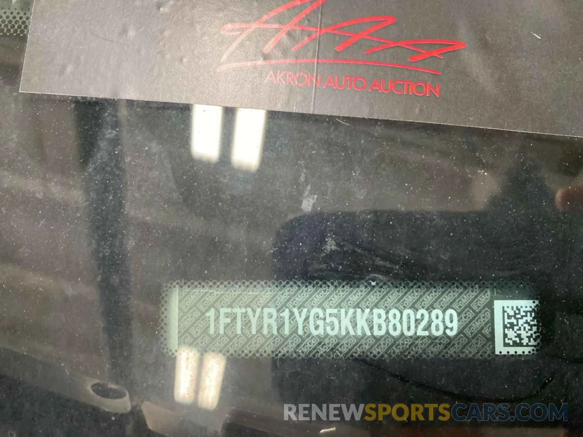 40 Photograph of a damaged car 1FTYR1YG5KKB80289 FORD TRANSIT-250 2019