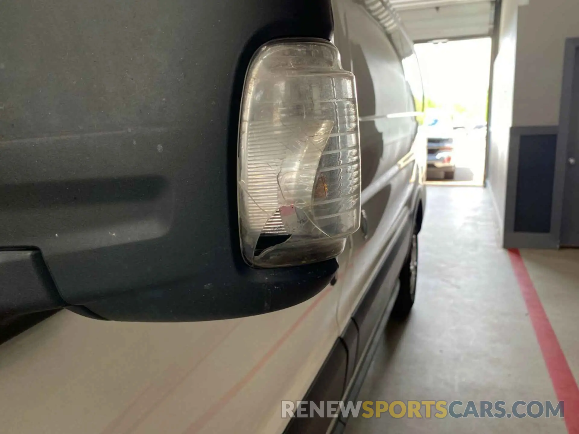 7 Photograph of a damaged car 1FTYR1YG5KKB80289 FORD TRANSIT-250 2019