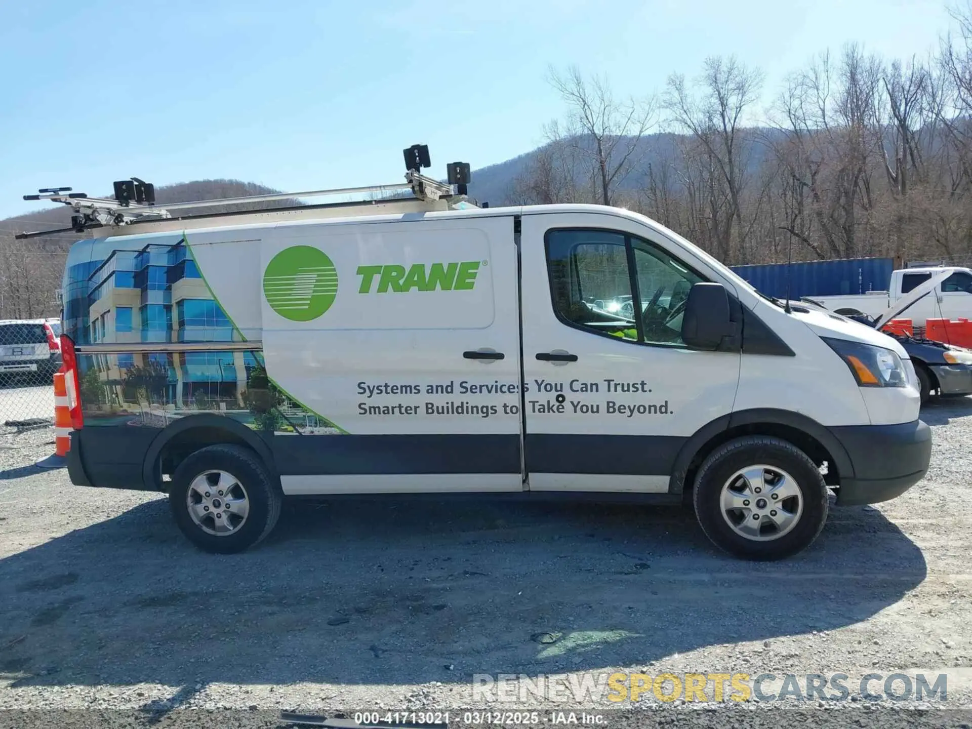 13 Photograph of a damaged car 1FTYR1YG6KKA40817 FORD TRANSIT-250 2019