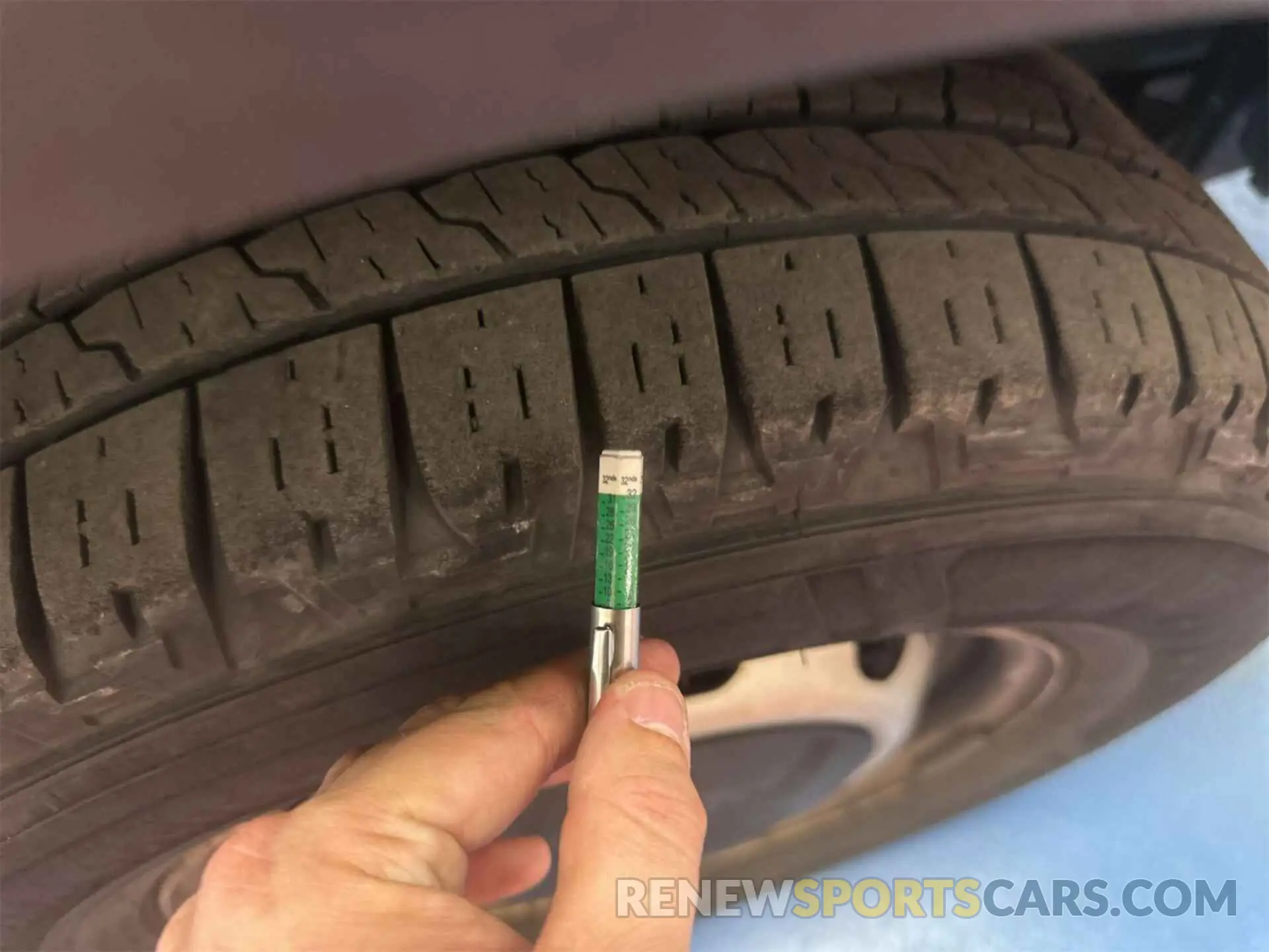 11 Photograph of a damaged car 1FTYR1YG6KKB26483 FORD TRANSIT-250 2019