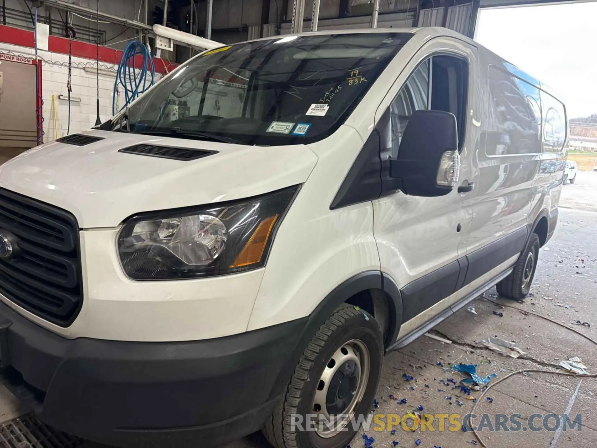 5 Photograph of a damaged car 1FTYR1YM0KKB87849 FORD TRANSIT-250 2019