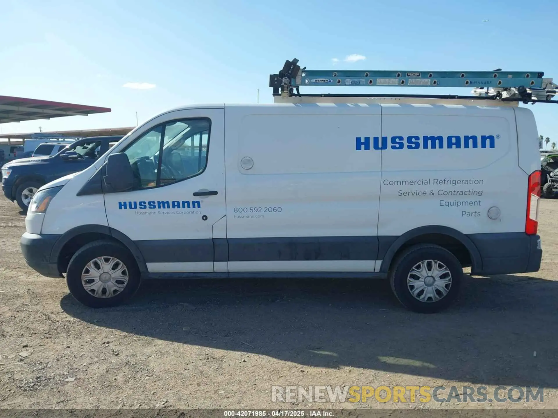 14 Photograph of a damaged car 1FTYR1YM2KKA26600 FORD TRANSIT-250 2019