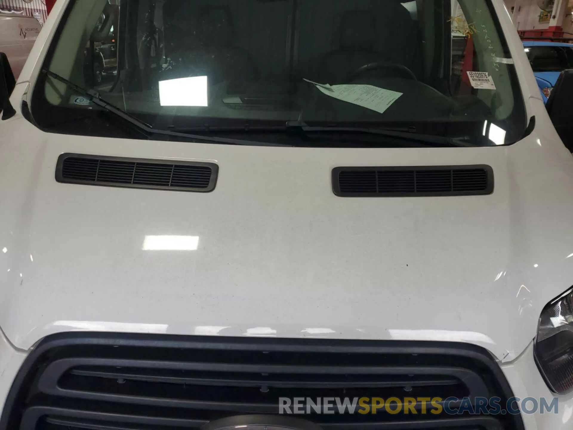 25 Photograph of a damaged car 1FTYR1YM6KKB87855 FORD TRANSIT-250 2019
