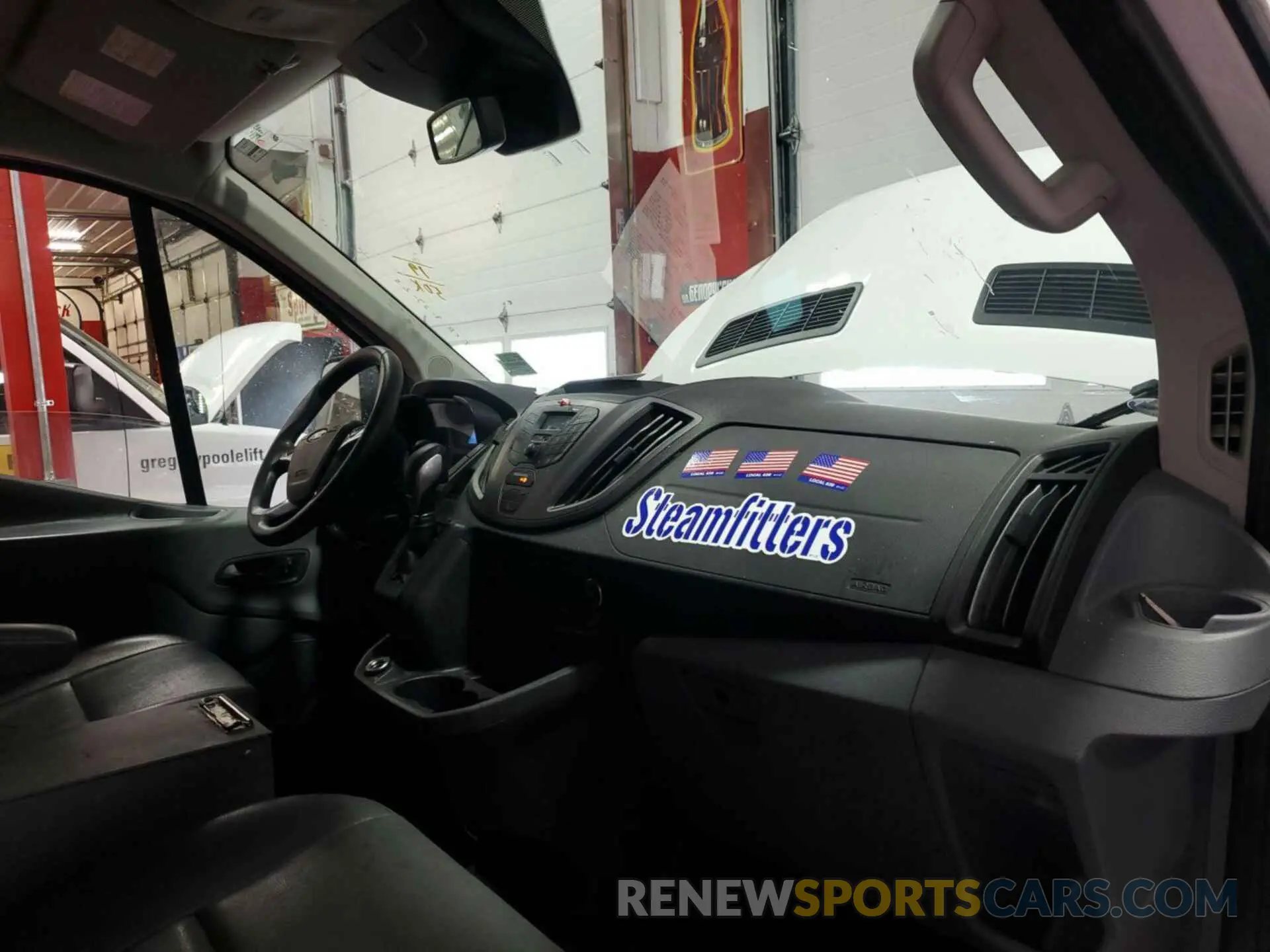 7 Photograph of a damaged car 1FTYR1YM6KKB87855 FORD TRANSIT-250 2019