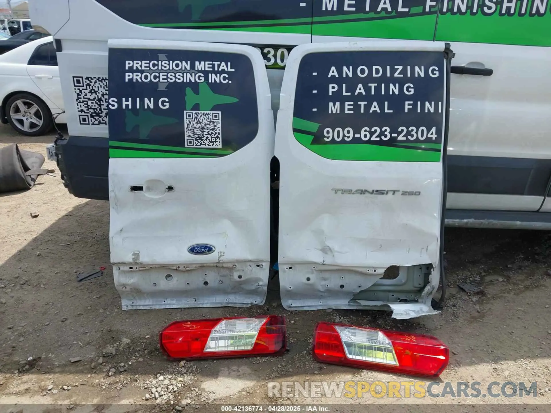 12 Photograph of a damaged car 1FTYR1ZM0KKA86342 FORD TRANSIT-250 2019