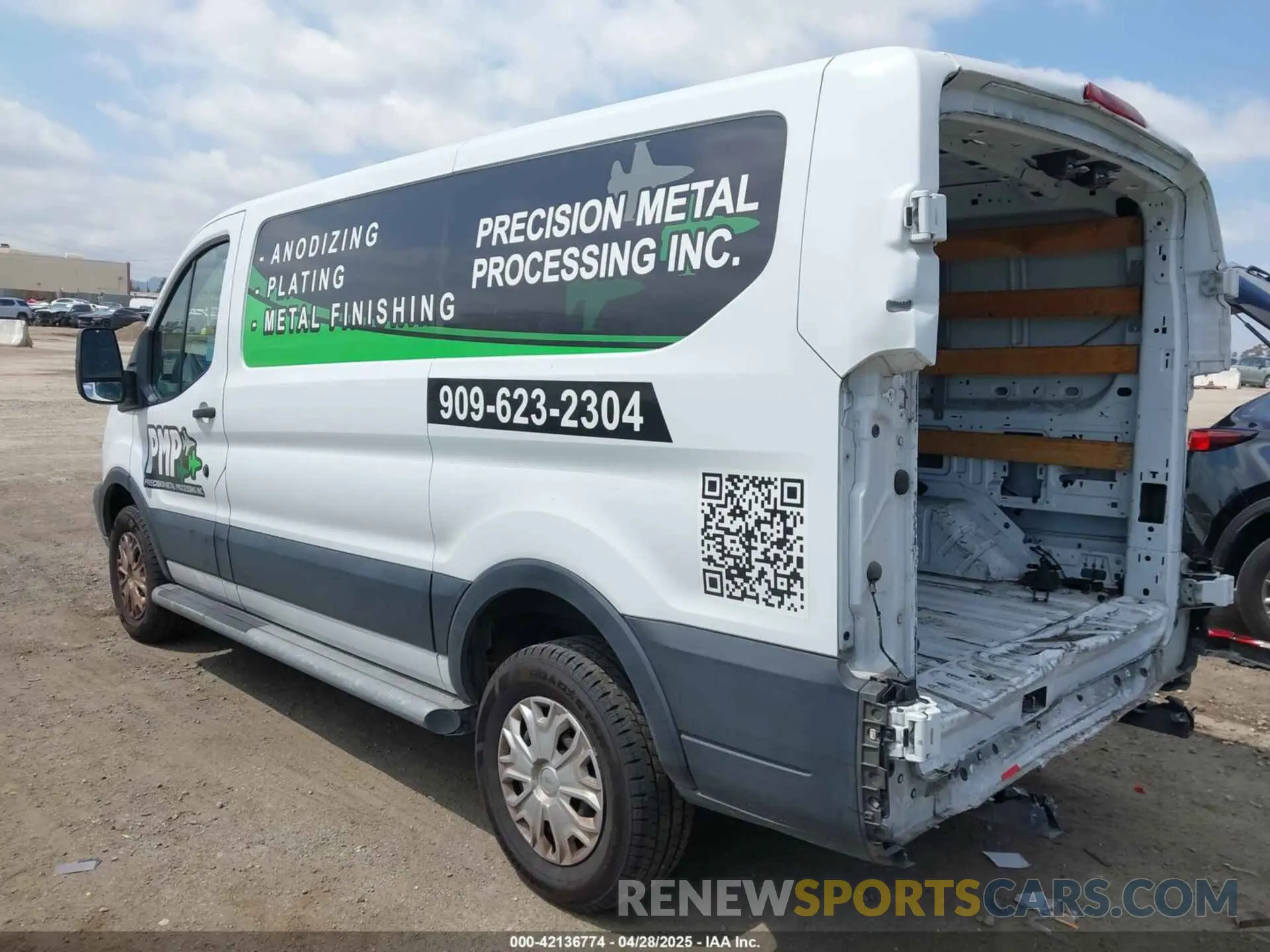 3 Photograph of a damaged car 1FTYR1ZM0KKA86342 FORD TRANSIT-250 2019