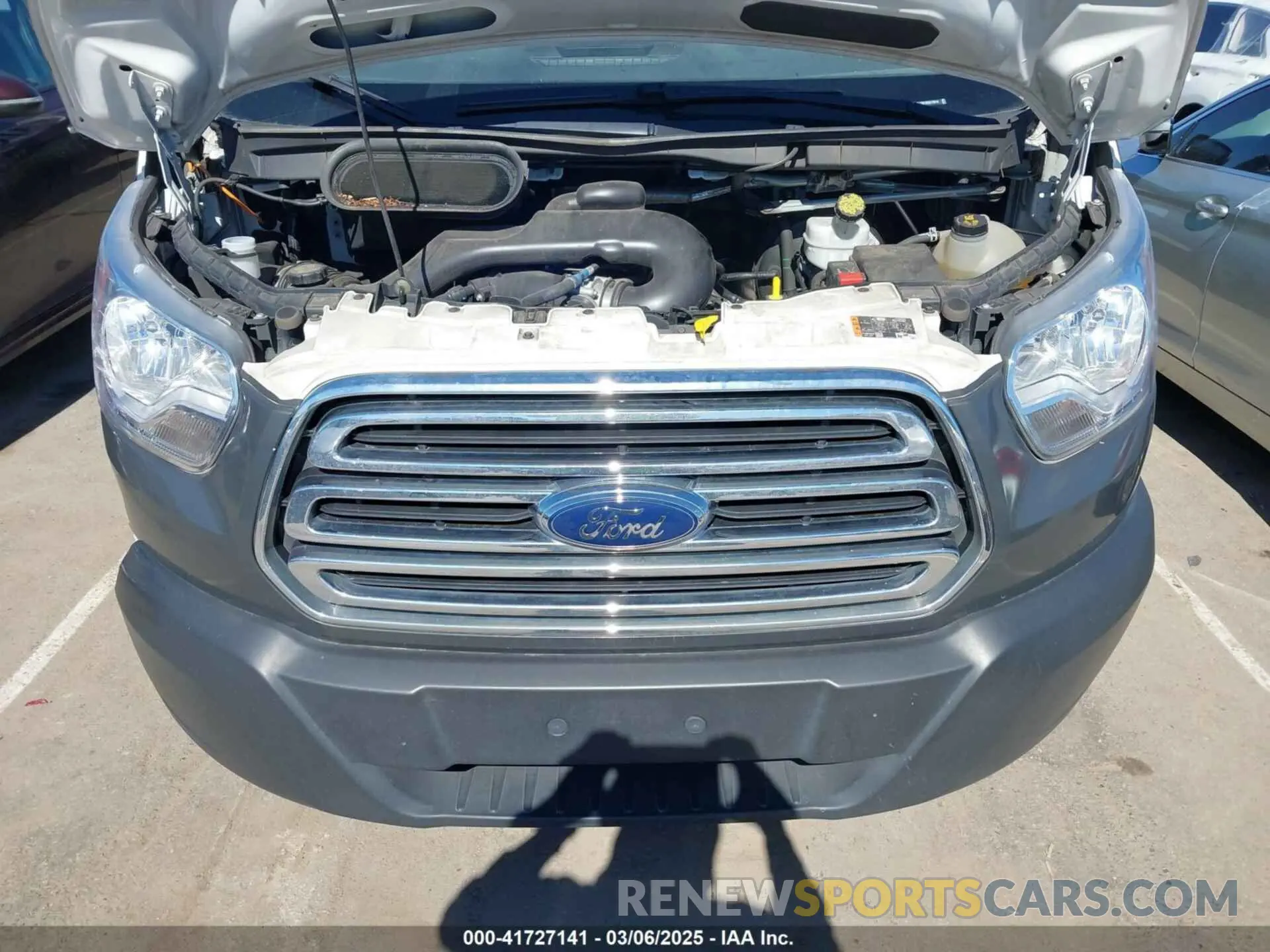 10 Photograph of a damaged car 1FTYR1ZM1KKA72014 FORD TRANSIT-250 2019