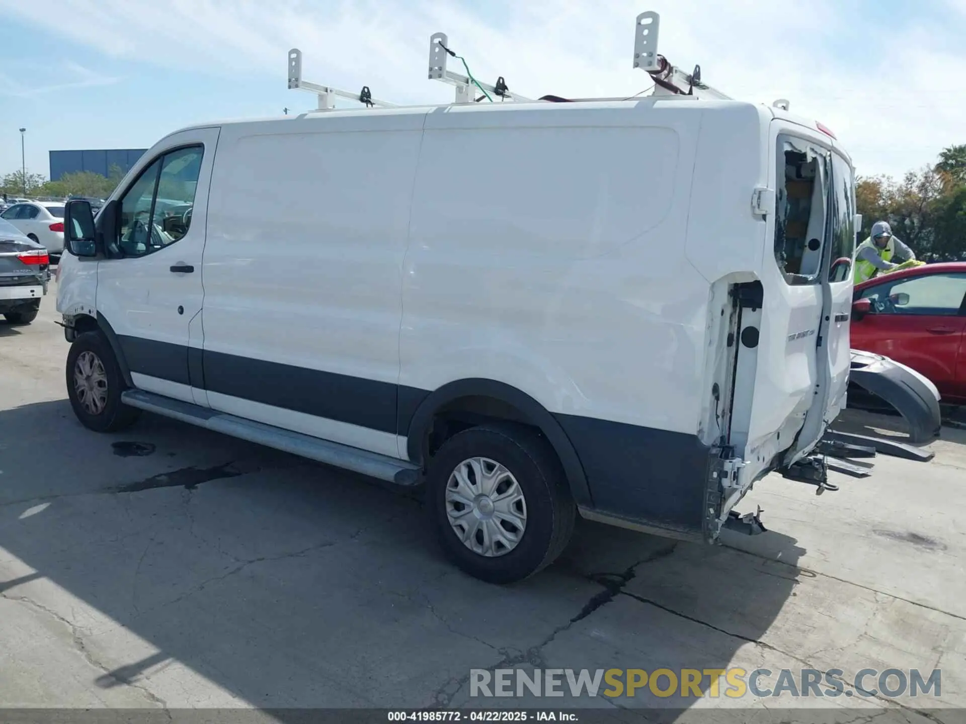 3 Photograph of a damaged car 1FTYR1ZM2KKB02167 FORD TRANSIT-250 2019