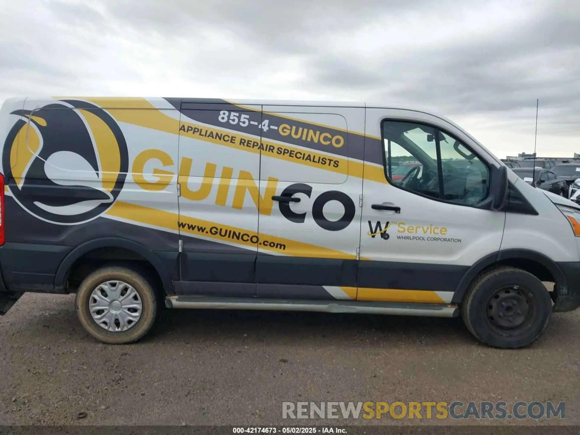 13 Photograph of a damaged car 1FTYR1ZM4KKA54929 FORD TRANSIT-250 2019