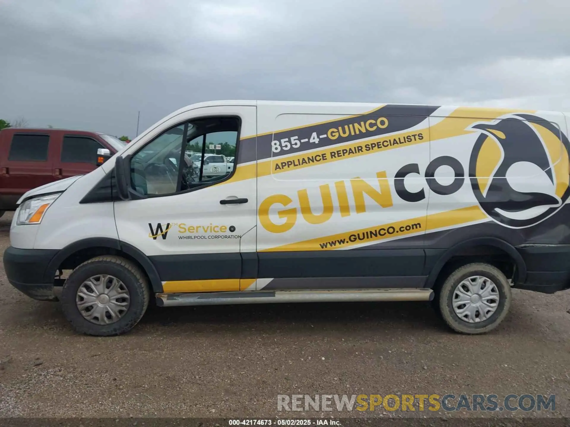 14 Photograph of a damaged car 1FTYR1ZM4KKA54929 FORD TRANSIT-250 2019