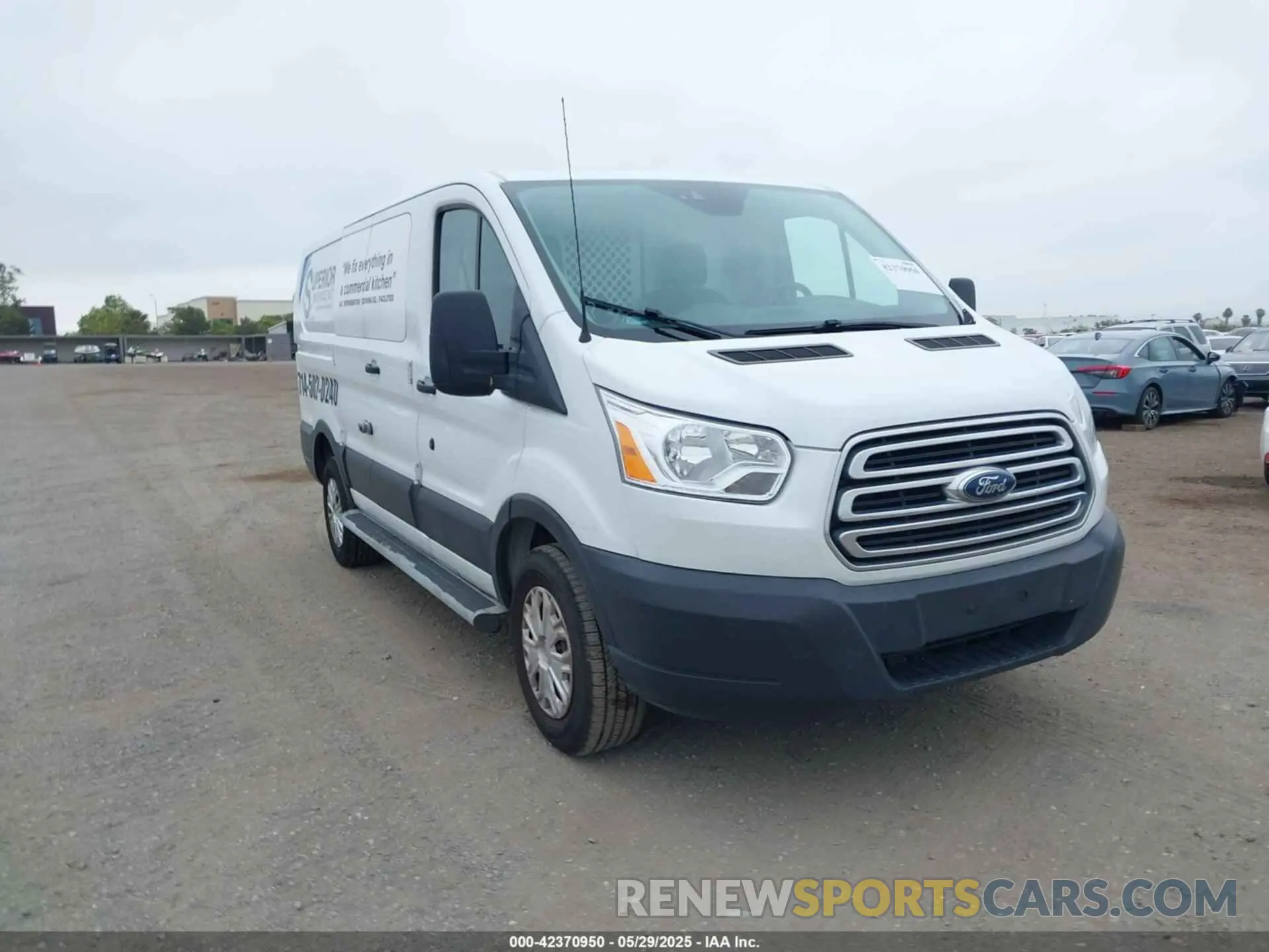 1 Photograph of a damaged car 1FTYR1ZM4KKB36594 FORD TRANSIT-250 2019