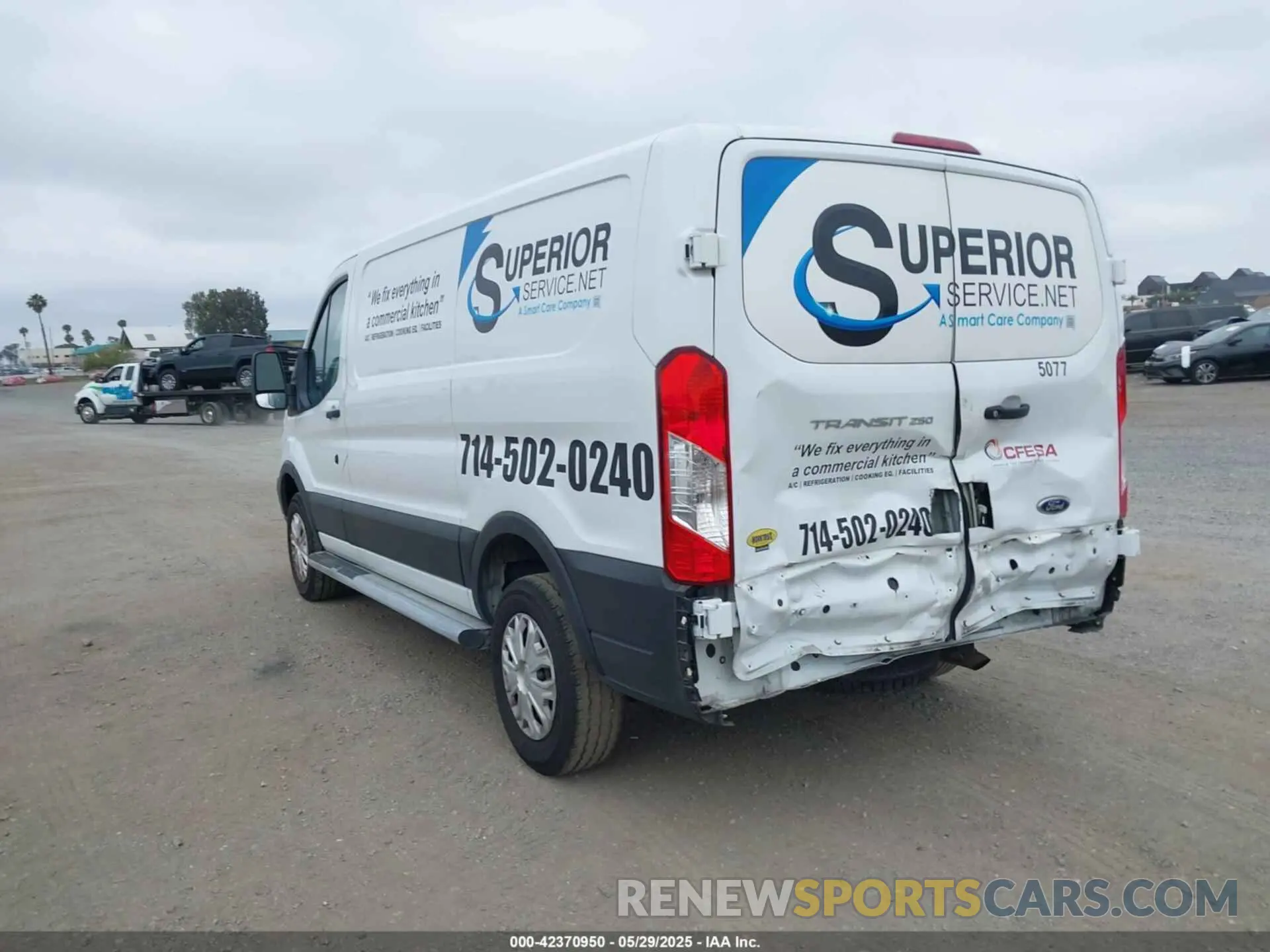 3 Photograph of a damaged car 1FTYR1ZM4KKB36594 FORD TRANSIT-250 2019