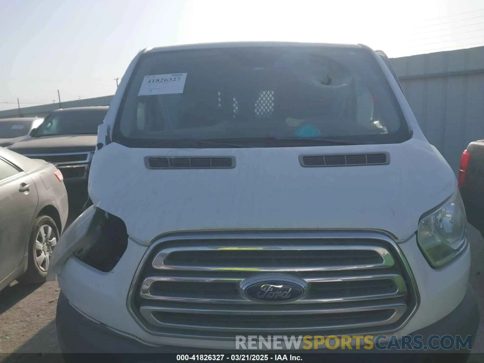 11 Photograph of a damaged car 1FTYR1ZM7KKA56092 FORD TRANSIT-250 2019