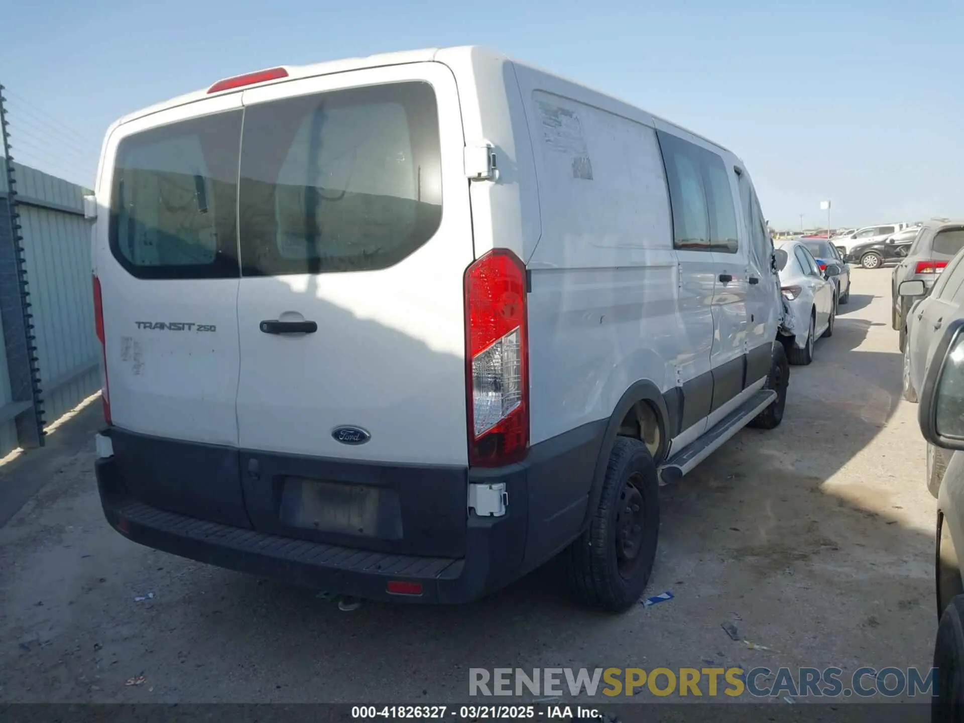 4 Photograph of a damaged car 1FTYR1ZM7KKA56092 FORD TRANSIT-250 2019