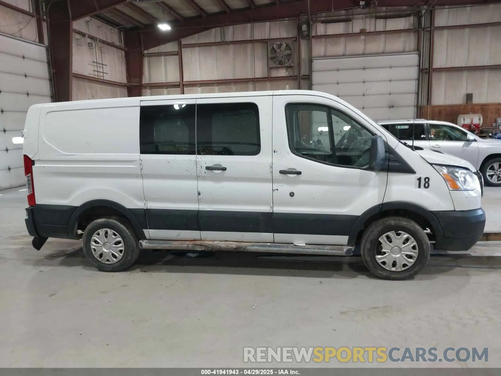 12 Photograph of a damaged car 1FTYR1ZM7KKA71062 FORD TRANSIT-250 2019