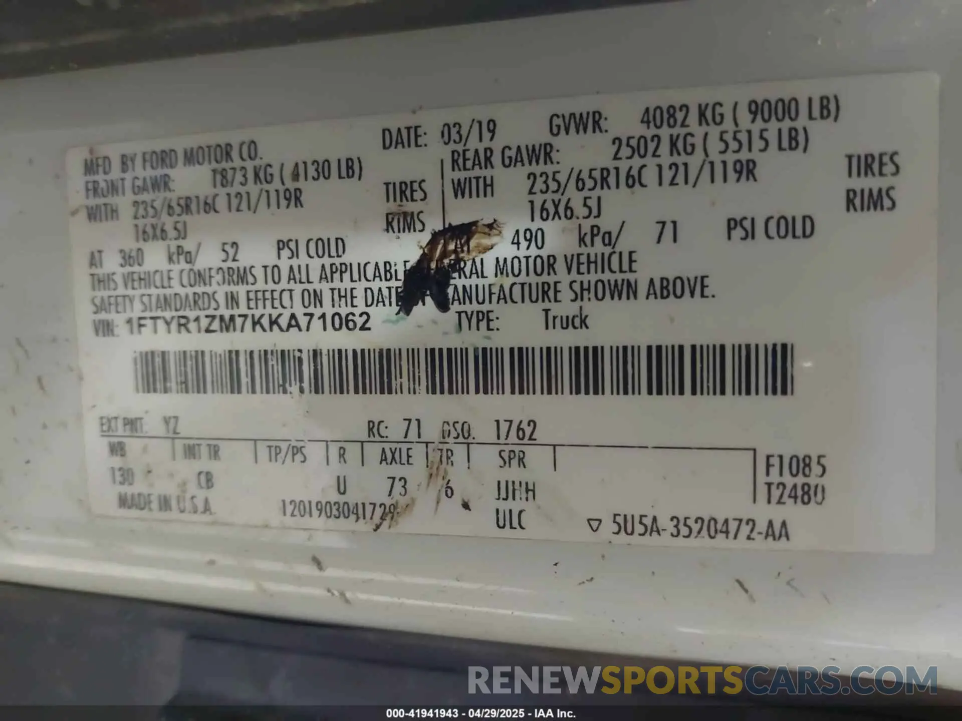 9 Photograph of a damaged car 1FTYR1ZM7KKA71062 FORD TRANSIT-250 2019