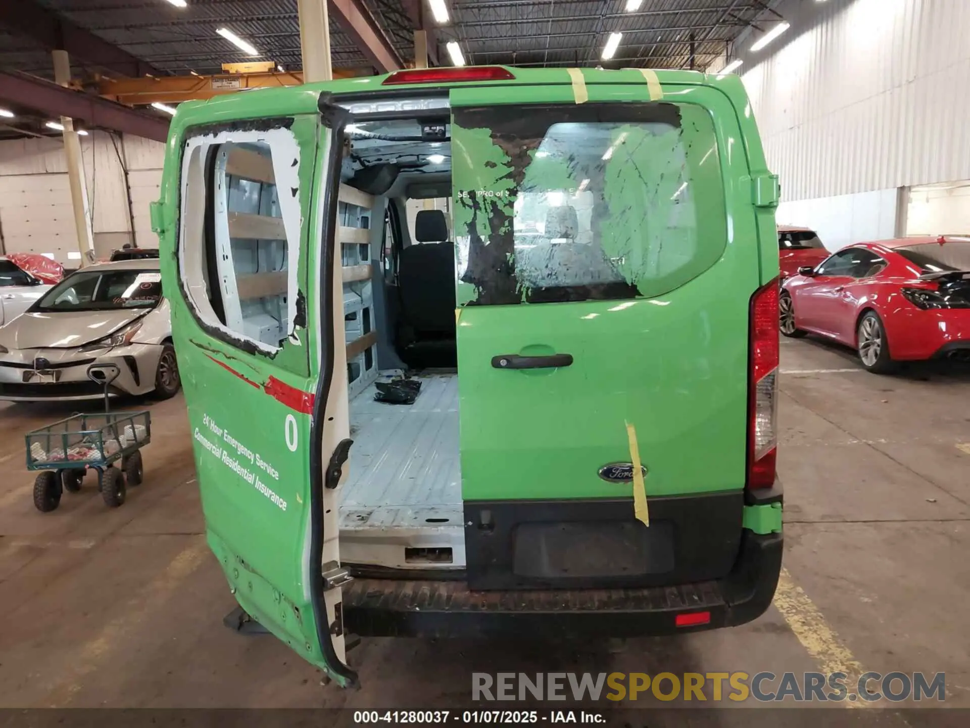 16 Photograph of a damaged car 1FTYR1ZM8KKB20494 FORD TRANSIT-250 2019