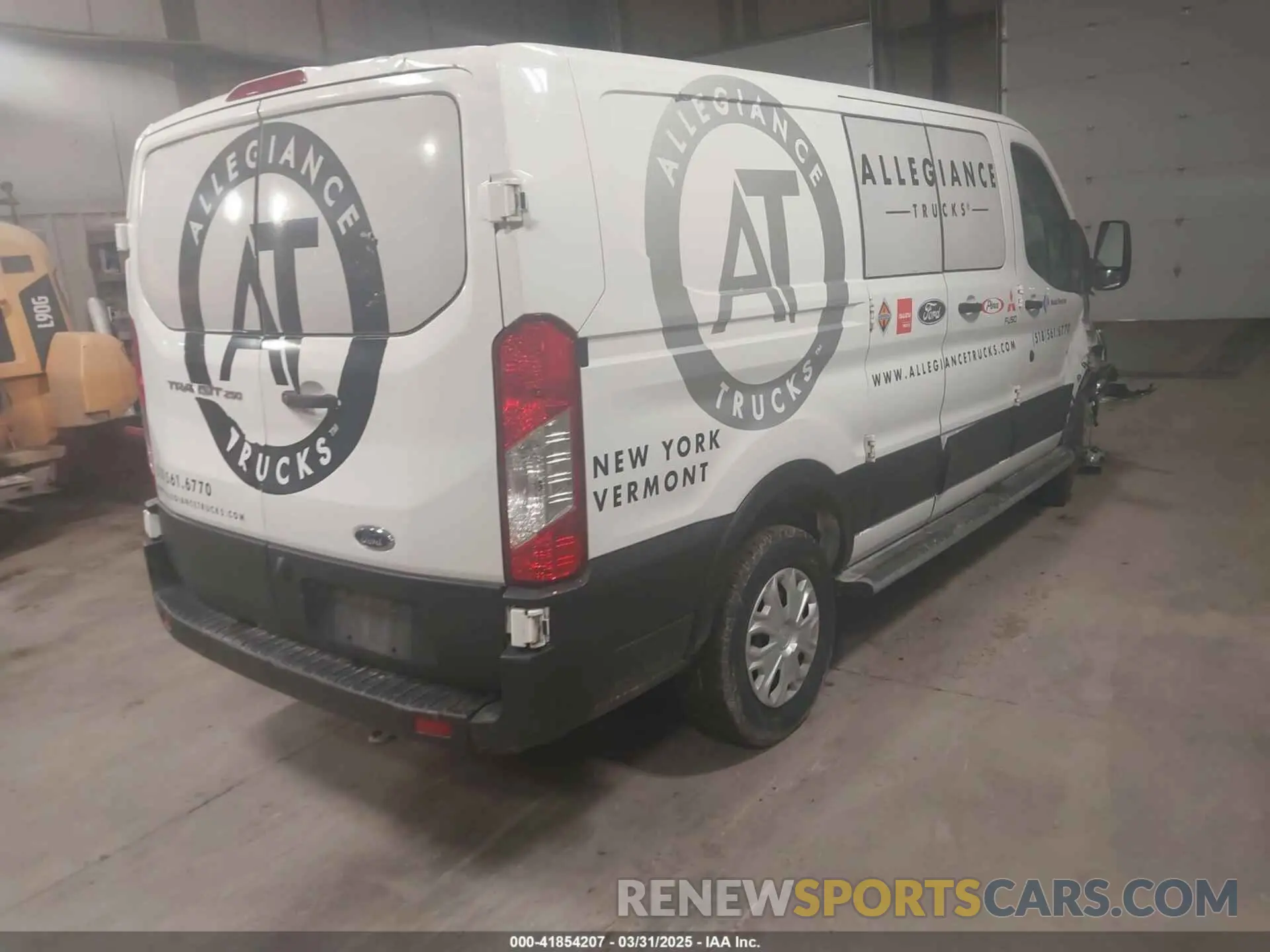 4 Photograph of a damaged car 1FTYR1ZMXKKB21503 FORD TRANSIT-250 2019