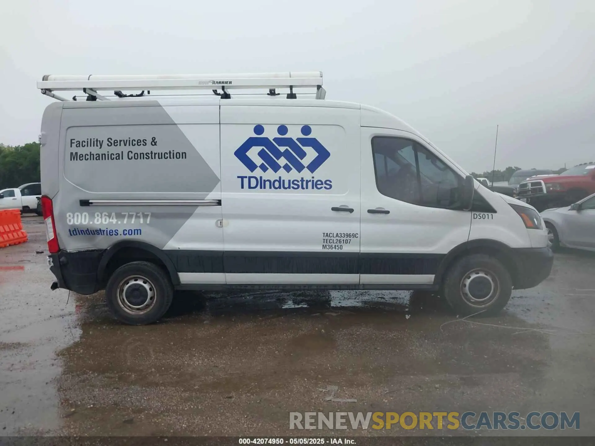 13 Photograph of a damaged car 1FTYR2CG9KKB86352 FORD TRANSIT-250 2019