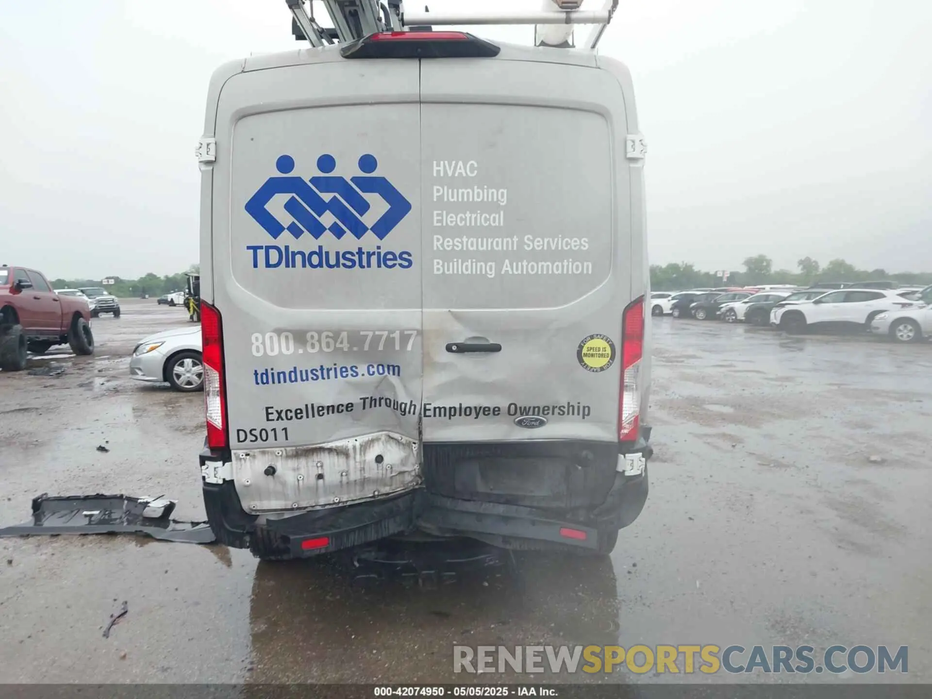 16 Photograph of a damaged car 1FTYR2CG9KKB86352 FORD TRANSIT-250 2019
