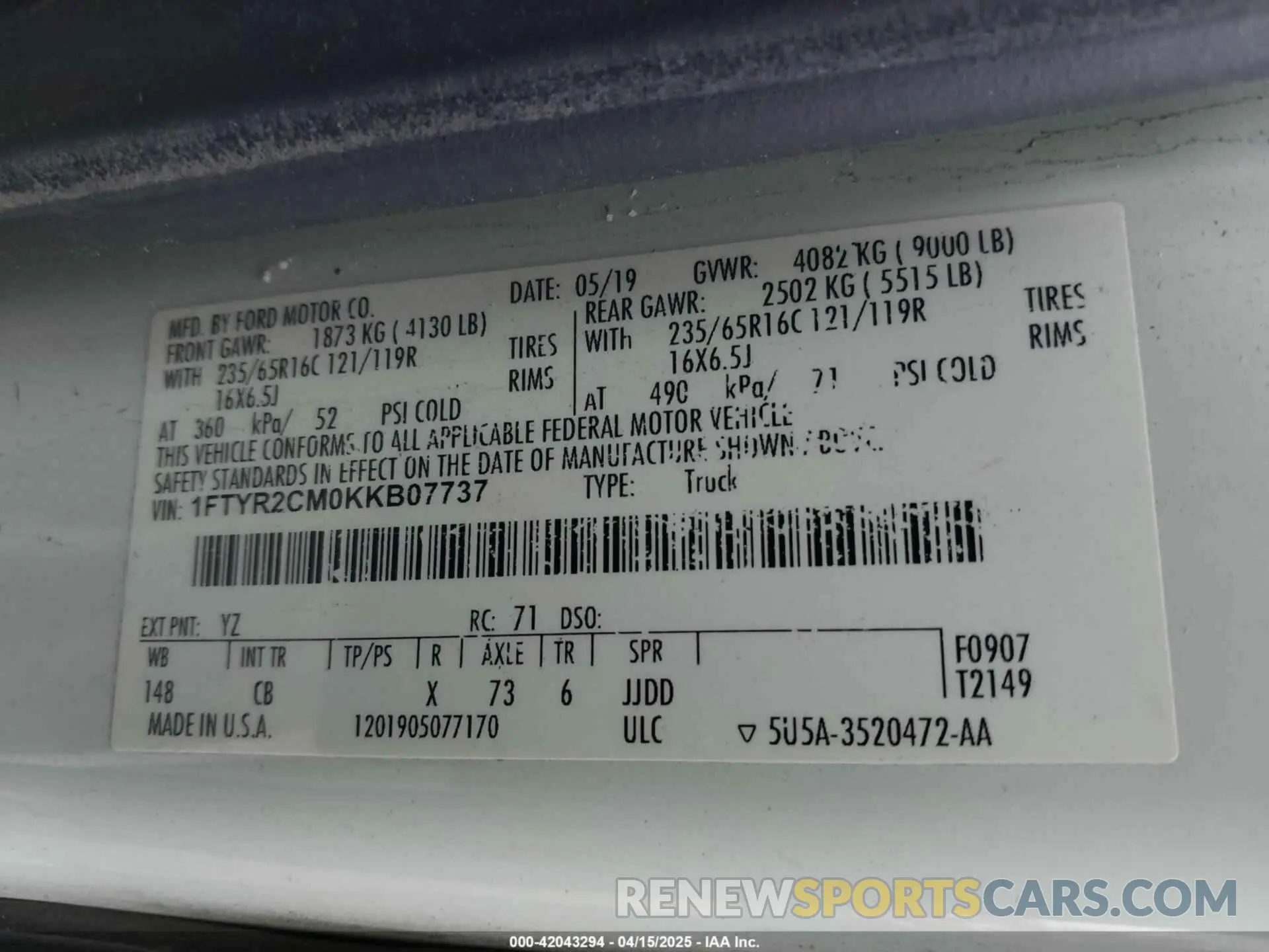 9 Photograph of a damaged car 1FTYR2CM0KKB07737 FORD TRANSIT-250 2019