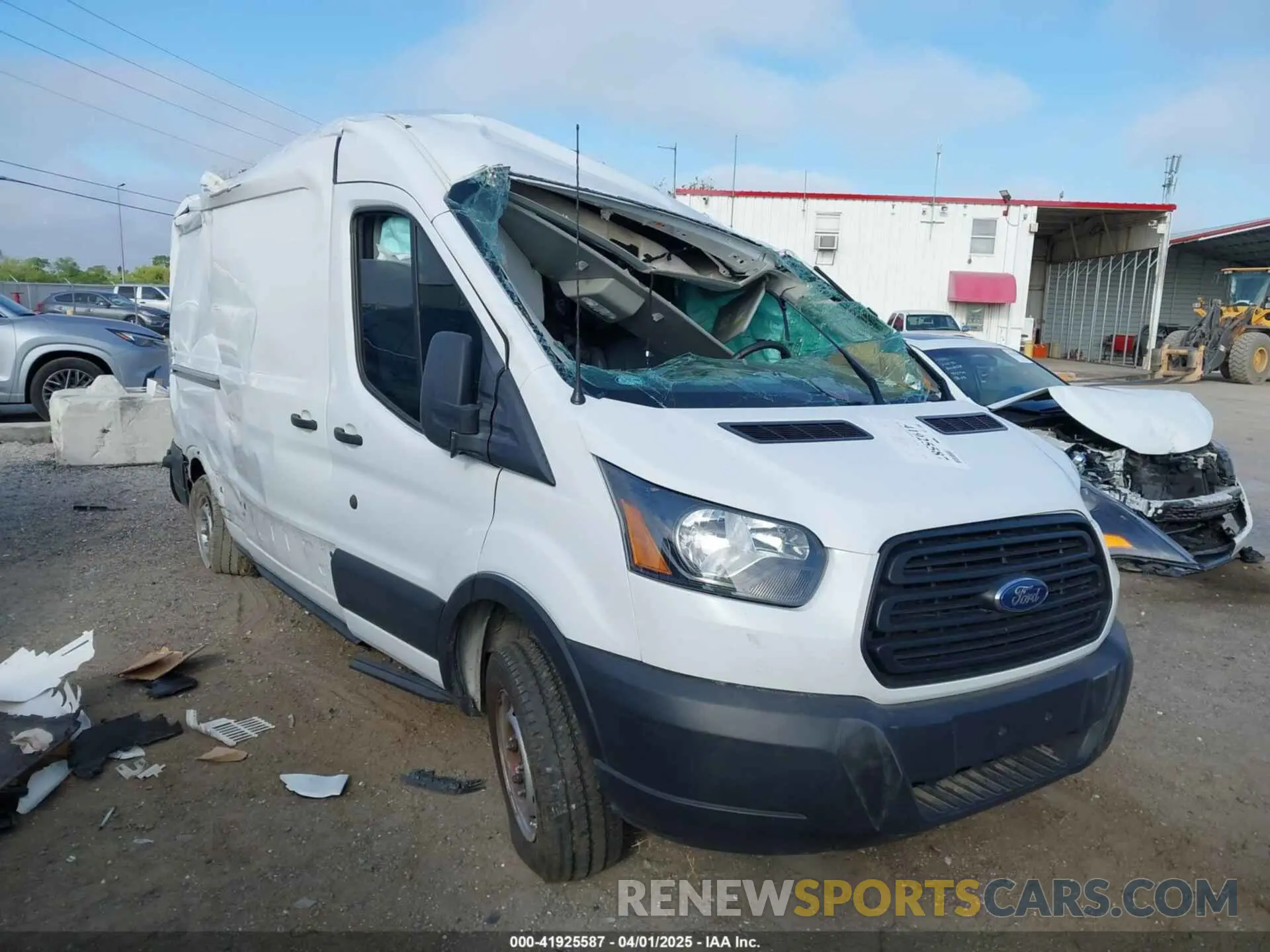 1 Photograph of a damaged car 1FTYR2CM1KKA60332 FORD TRANSIT-250 2019