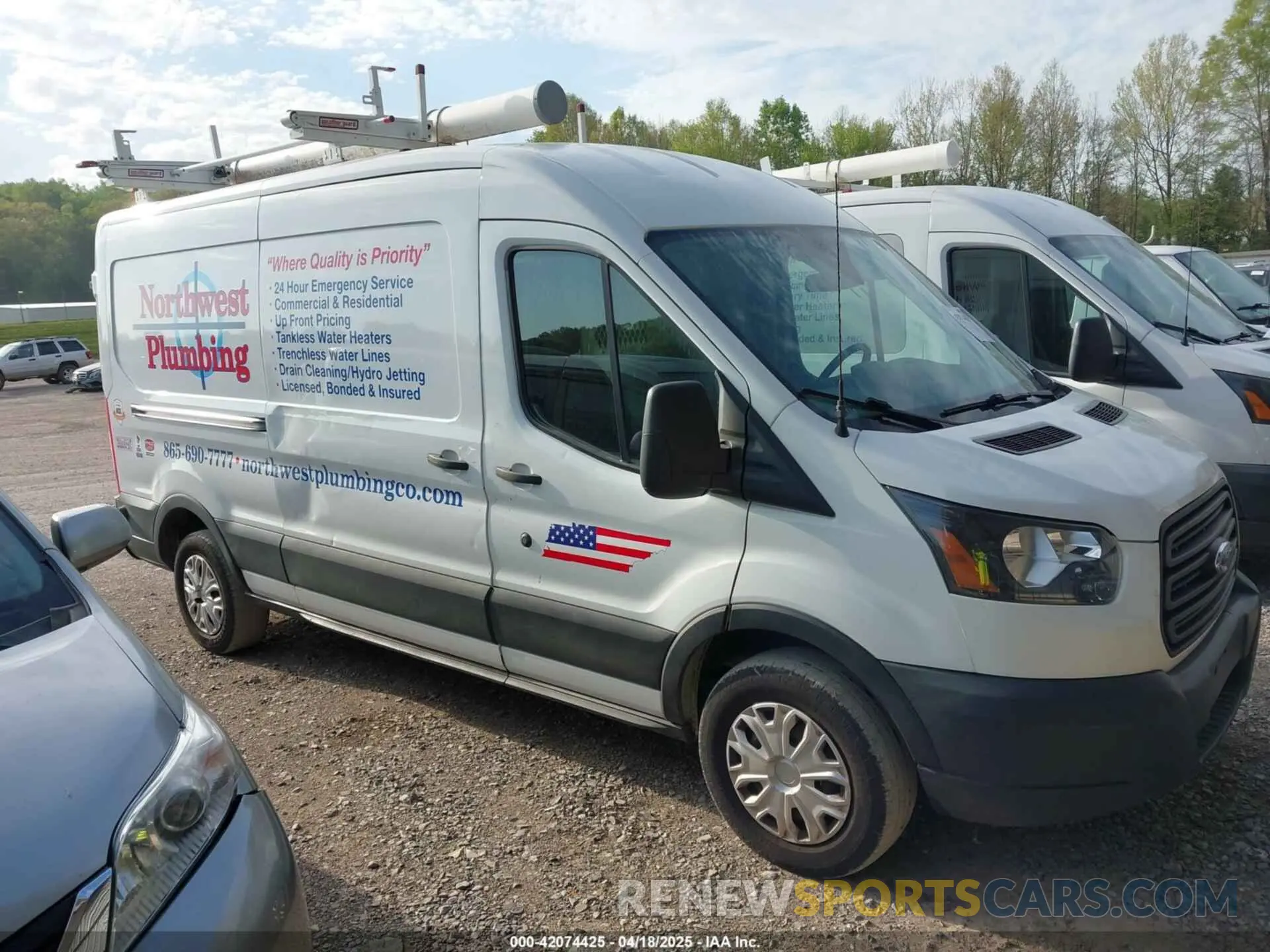 13 Photograph of a damaged car 1FTYR2CM1KKA87353 FORD TRANSIT-250 2019