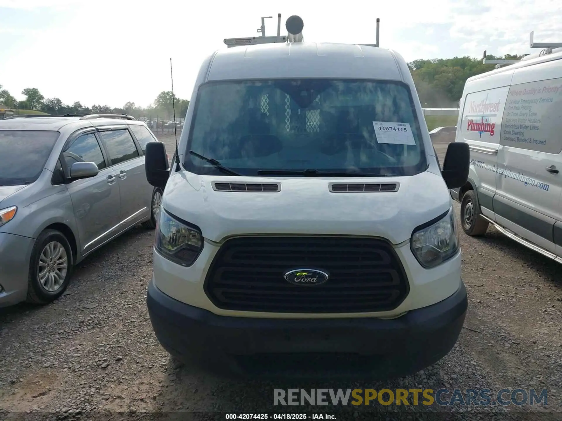 6 Photograph of a damaged car 1FTYR2CM1KKA87353 FORD TRANSIT-250 2019