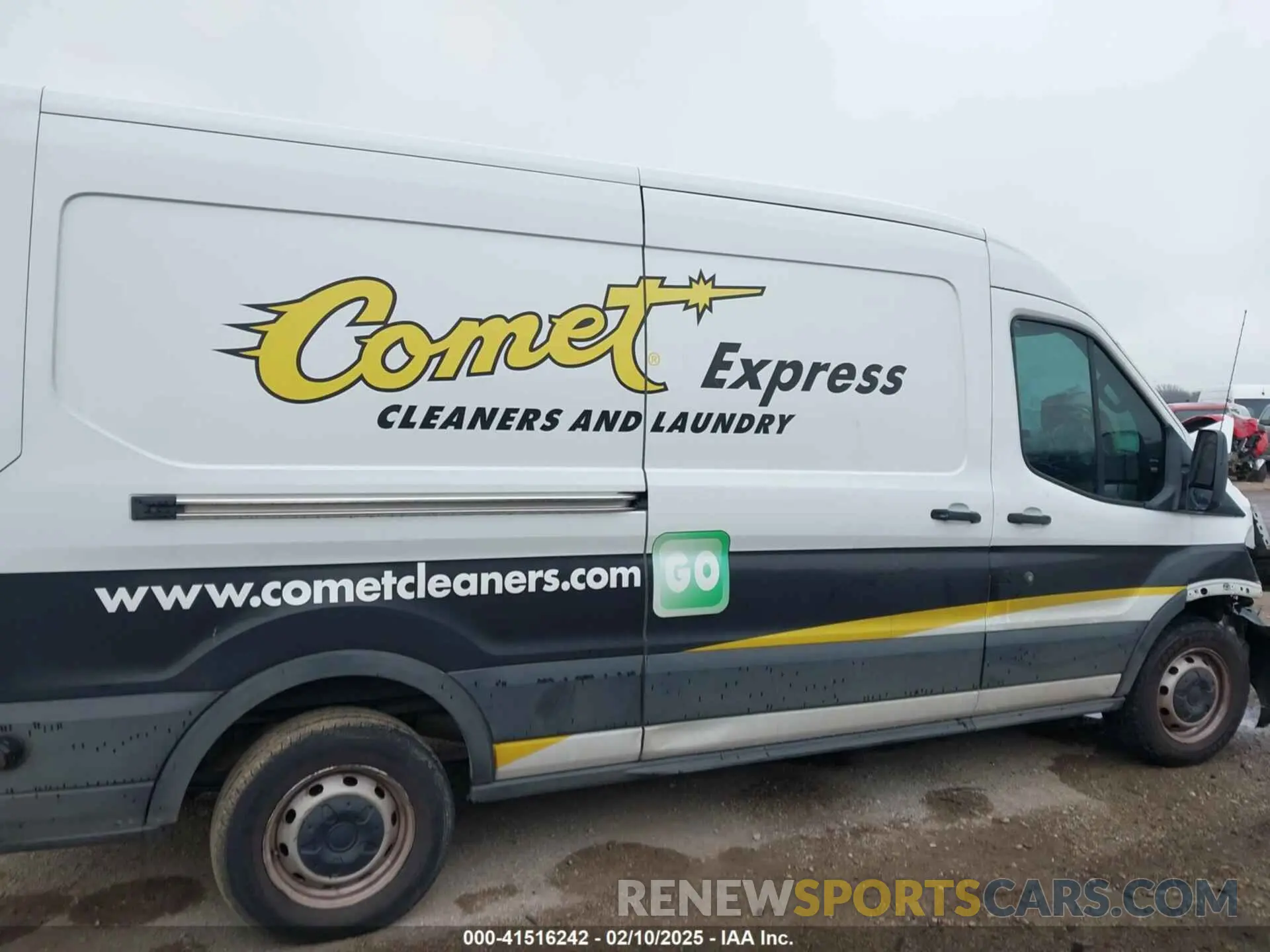 13 Photograph of a damaged car 1FTYR2CM2KKA82002 FORD TRANSIT-250 2019
