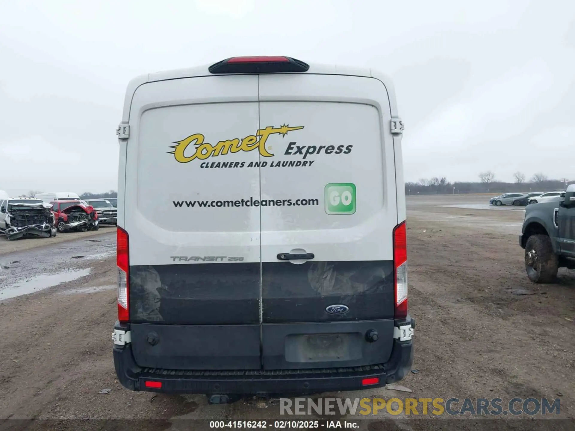 16 Photograph of a damaged car 1FTYR2CM2KKA82002 FORD TRANSIT-250 2019