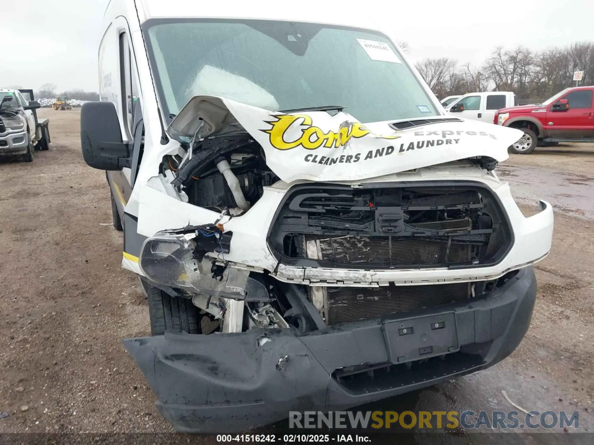 6 Photograph of a damaged car 1FTYR2CM2KKA82002 FORD TRANSIT-250 2019