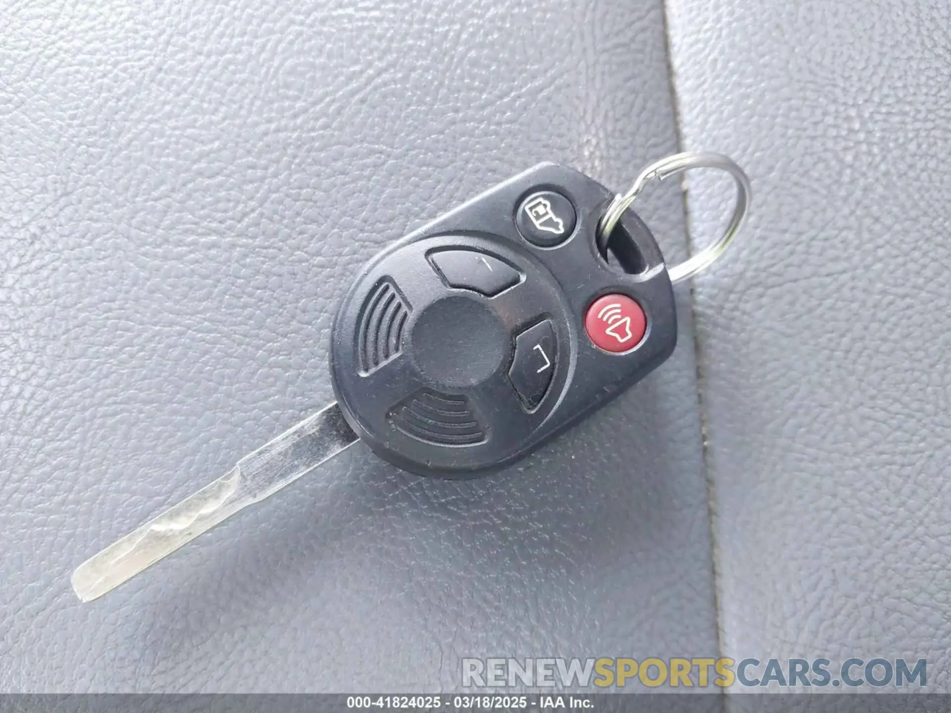 11 Photograph of a damaged car 1FTYR2CM3KKB23320 FORD TRANSIT-250 2019