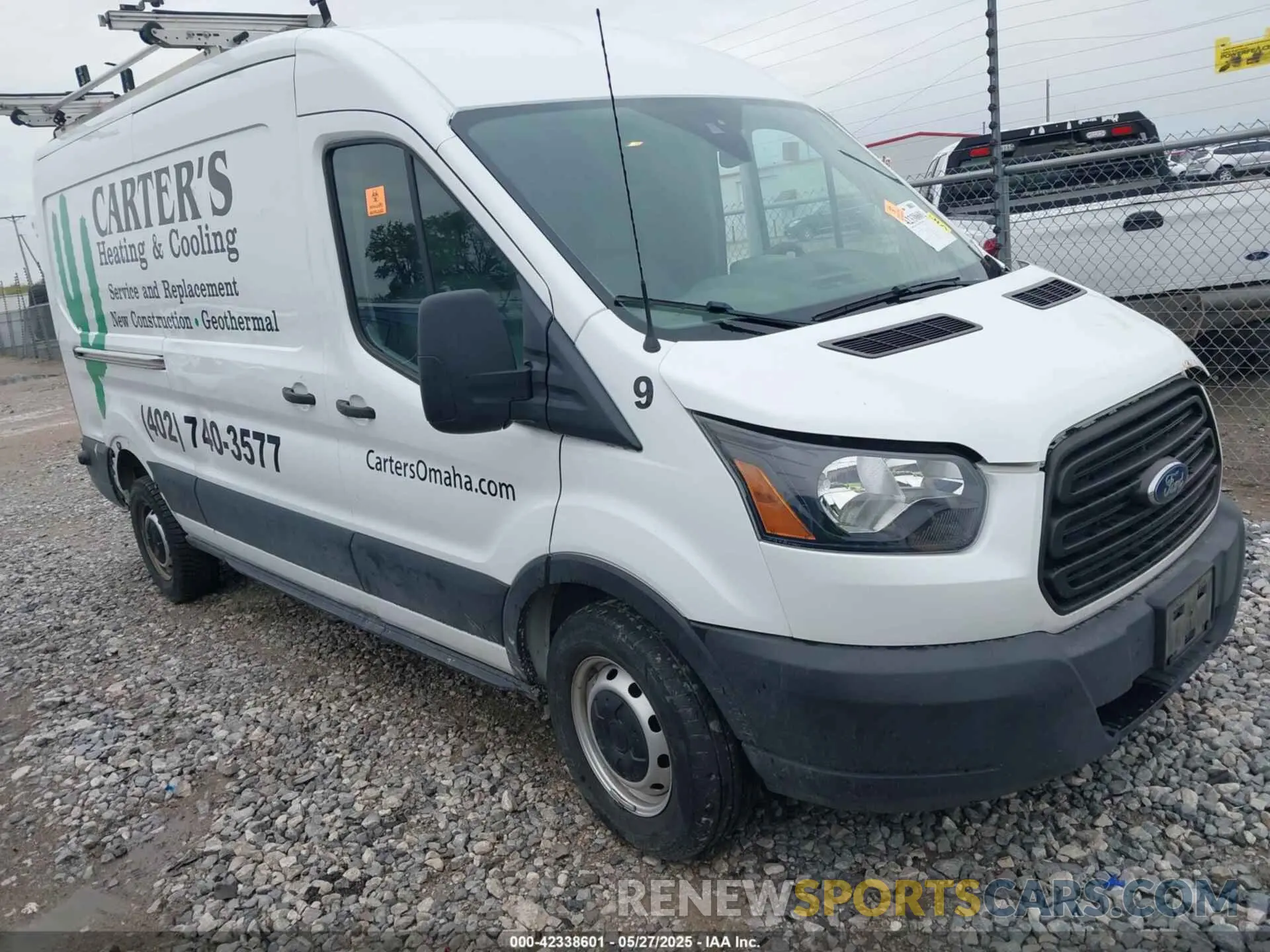 1 Photograph of a damaged car 1FTYR2CM3KKB82948 FORD TRANSIT-250 2019