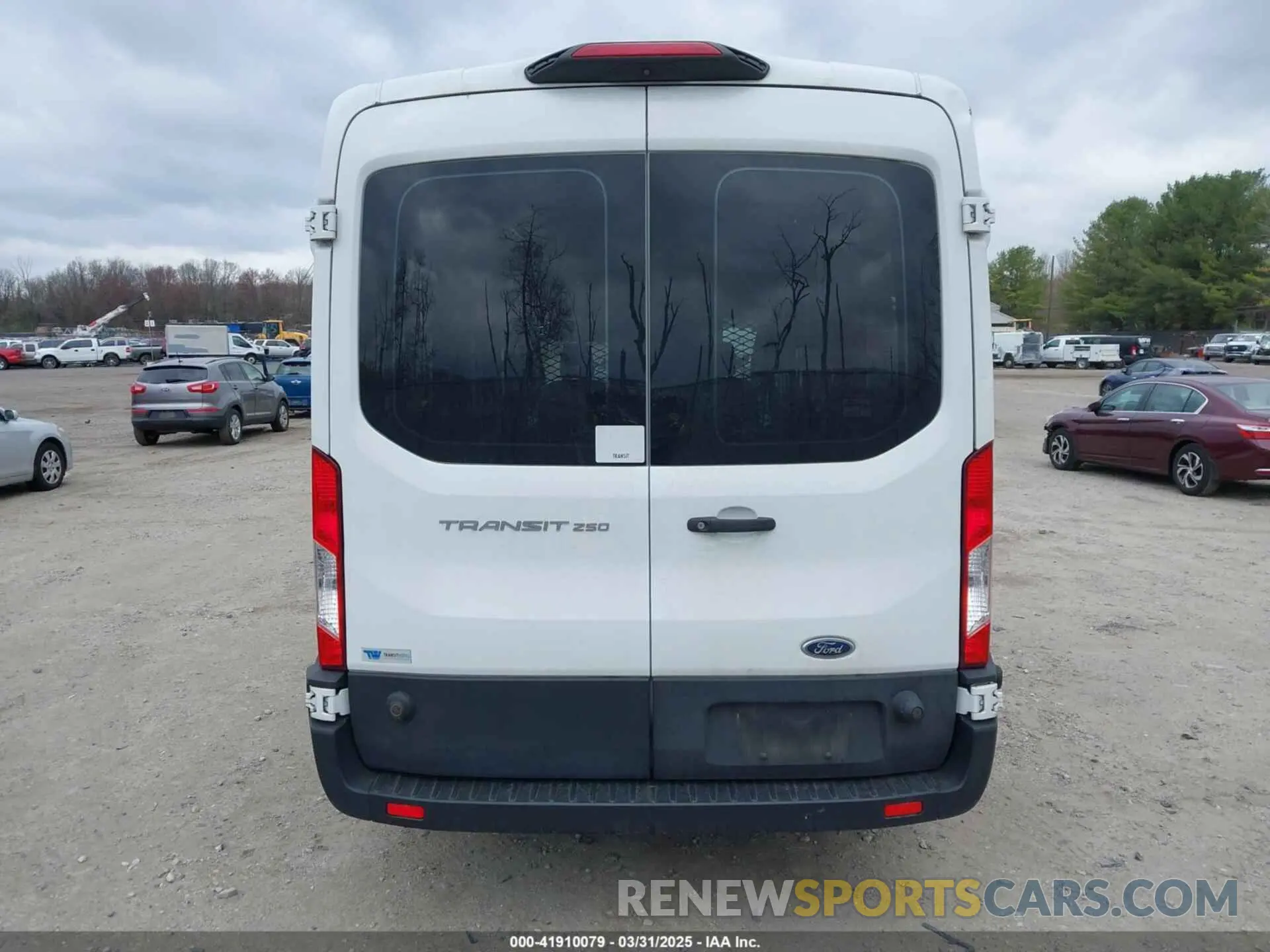 16 Photograph of a damaged car 1FTYR2CM4KKA63287 FORD TRANSIT-250 2019