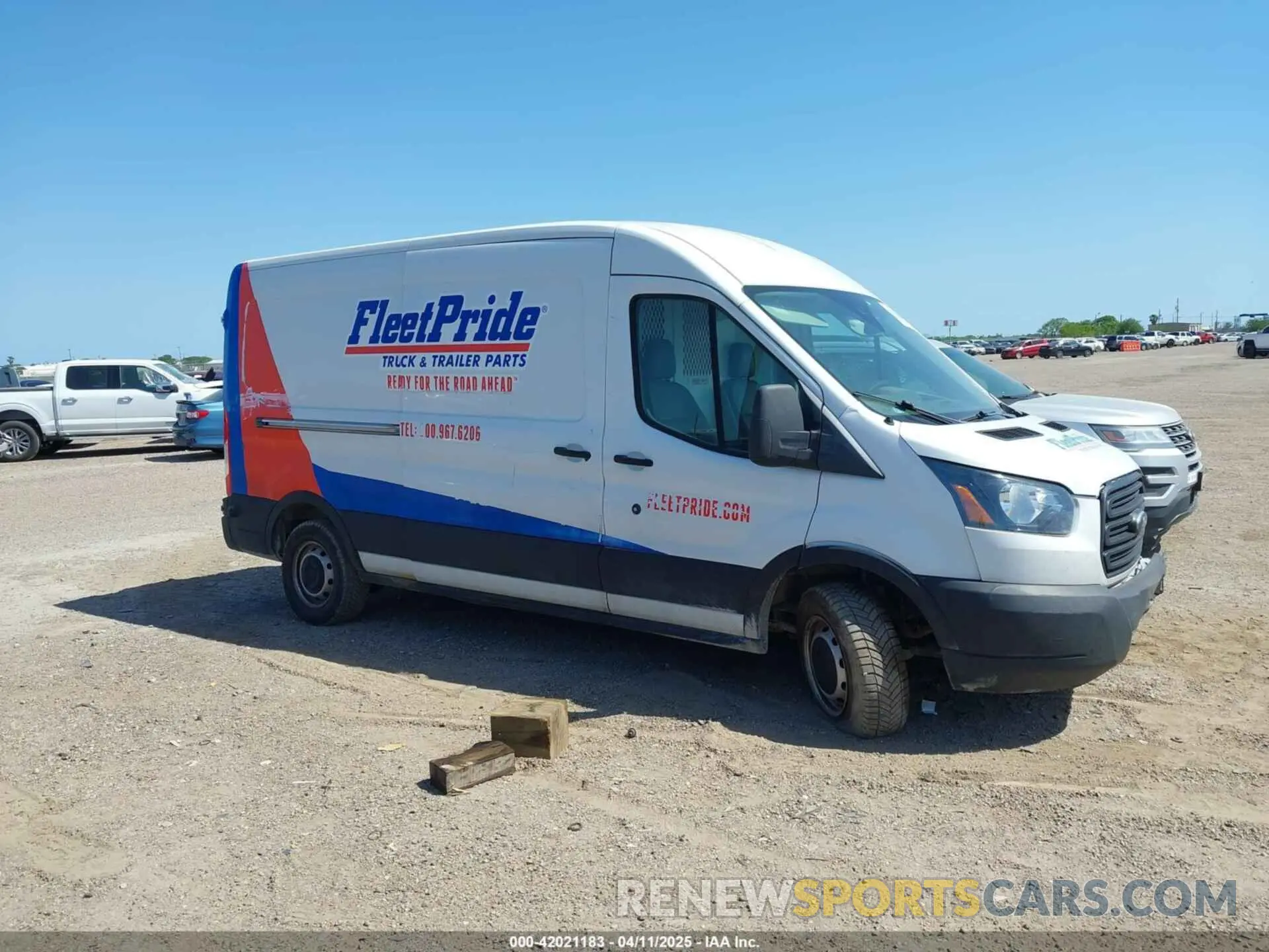 1 Photograph of a damaged car 1FTYR2CM6KKB19102 FORD TRANSIT-250 2019