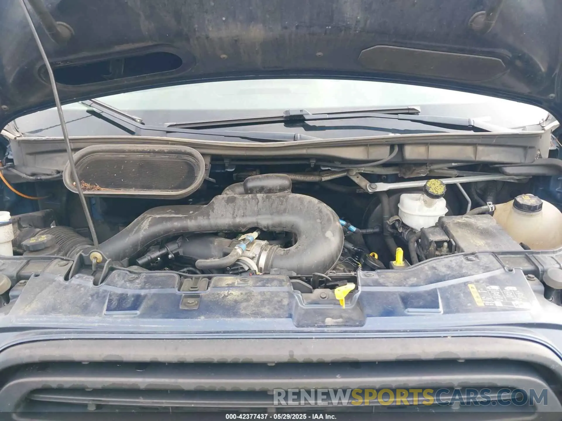 10 Photograph of a damaged car 1FTYR2CM8KKA11256 FORD TRANSIT-250 2019