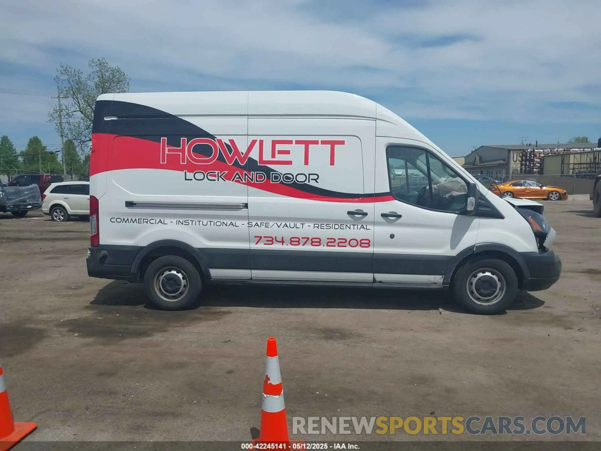 13 Photograph of a damaged car 1FTYR2XG0KKA22854 FORD TRANSIT-250 2019