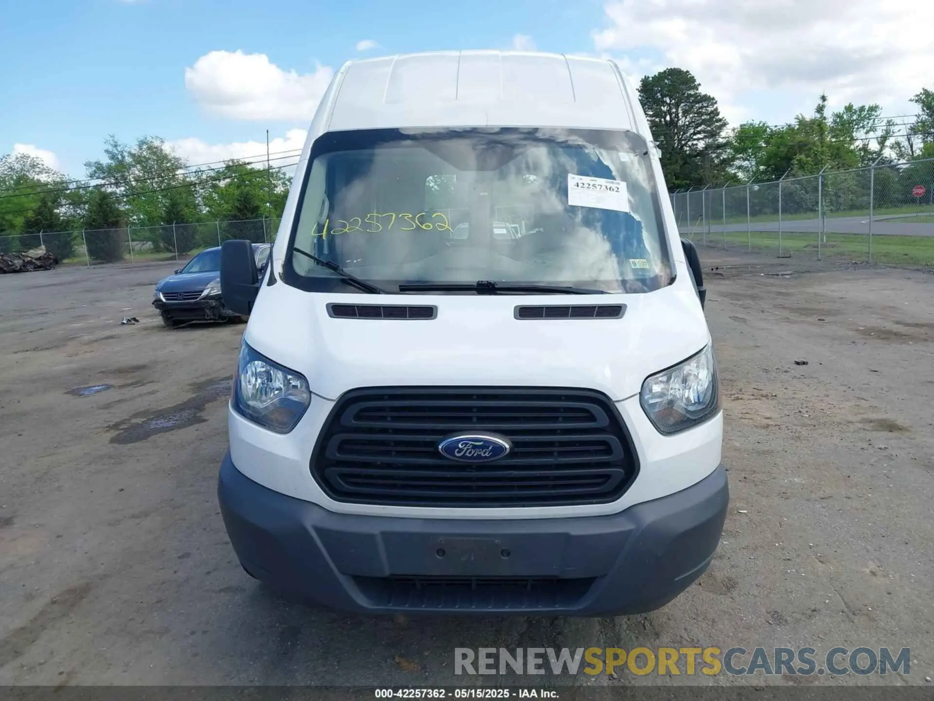 12 Photograph of a damaged car 1FTYR3XGXKKA15951 FORD TRANSIT-250 2019
