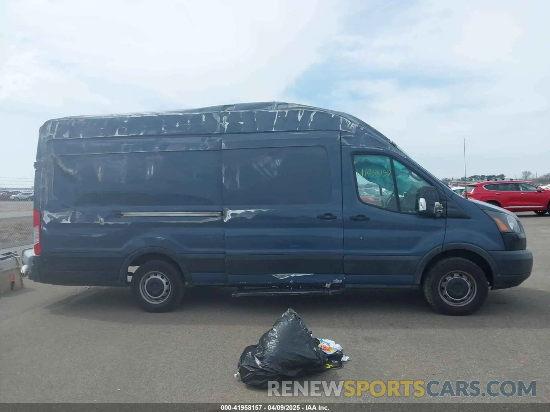 13 Photograph of a damaged car 1FTYR3XM1KKB78350 FORD TRANSIT-250 2019