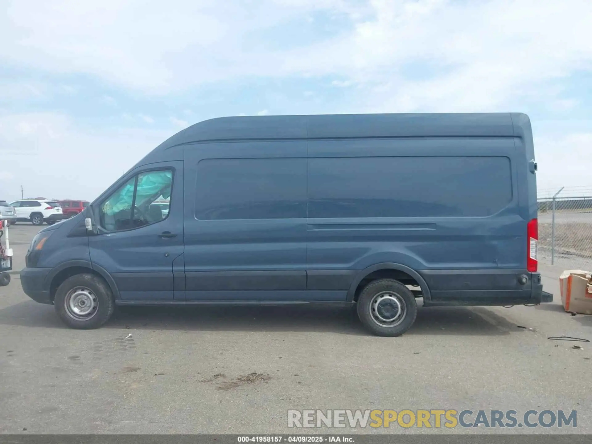 14 Photograph of a damaged car 1FTYR3XM1KKB78350 FORD TRANSIT-250 2019