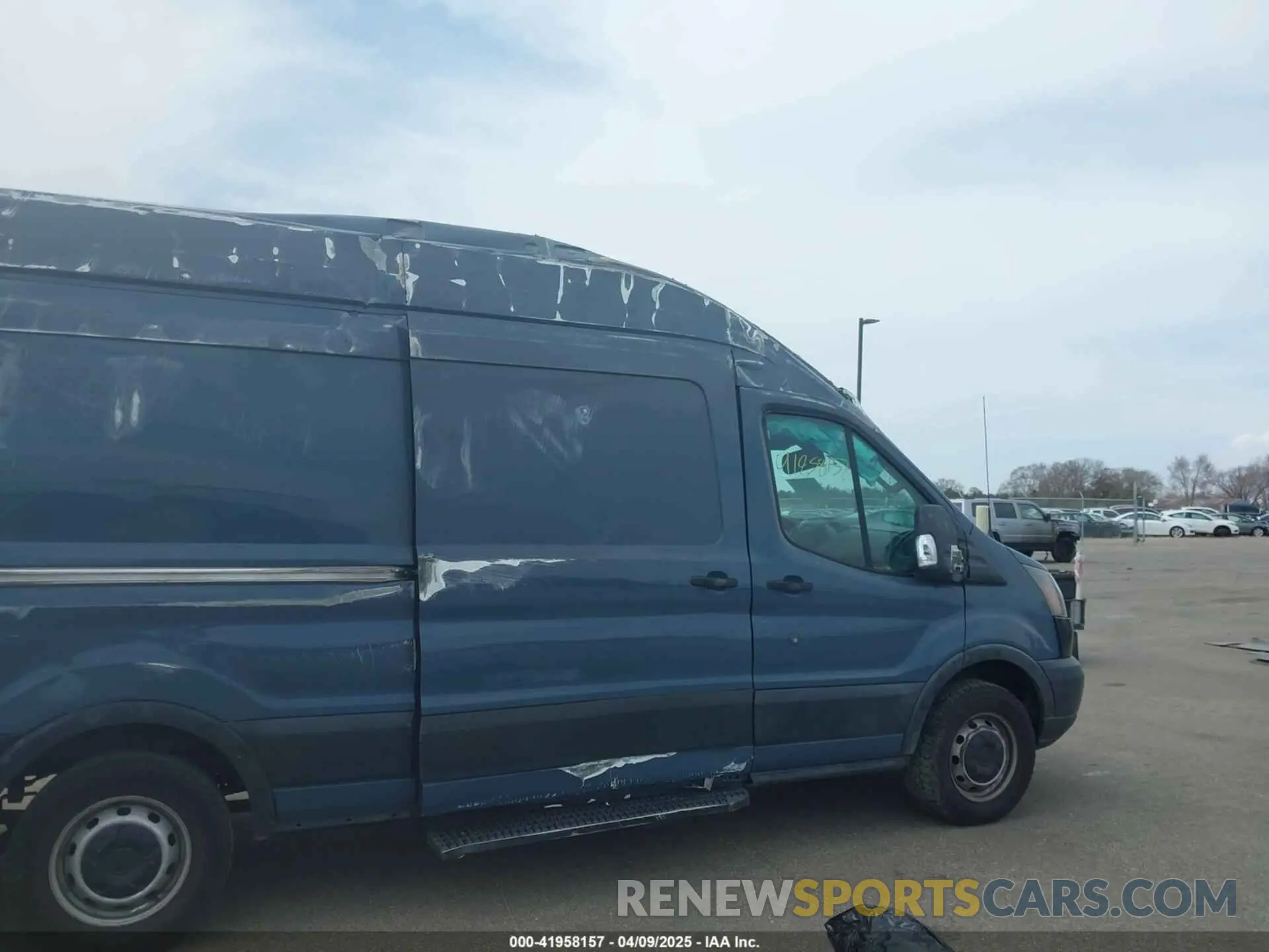 6 Photograph of a damaged car 1FTYR3XM1KKB78350 FORD TRANSIT-250 2019