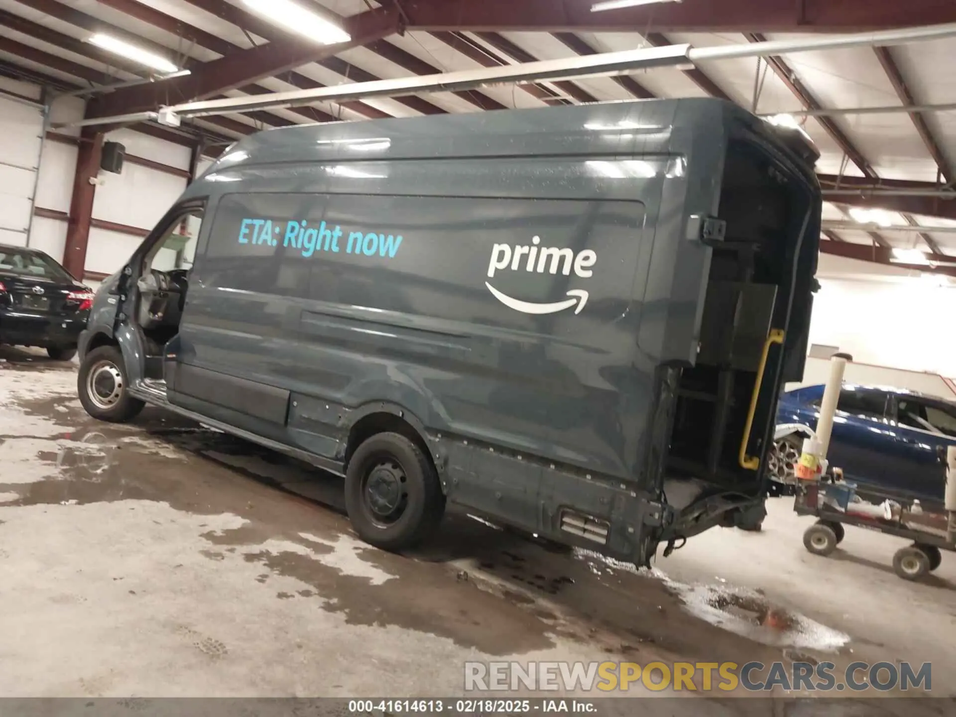 3 Photograph of a damaged car 1FTYR3XM4KKB89312 FORD TRANSIT-250 2019