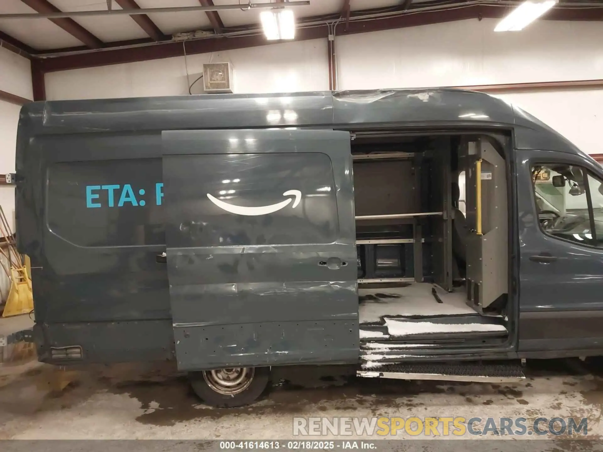 6 Photograph of a damaged car 1FTYR3XM4KKB89312 FORD TRANSIT-250 2019