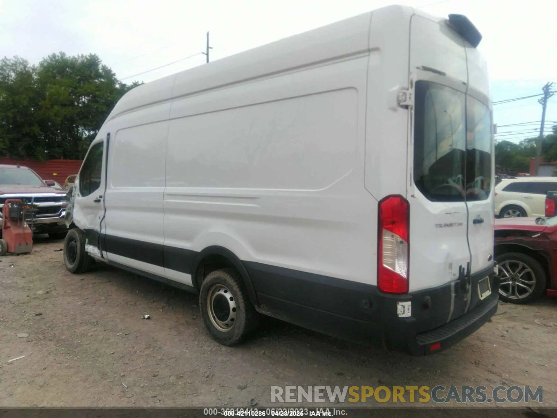 3 Photograph of a damaged car 1FTYR3XM5KKA57353 FORD TRANSIT-250 2019