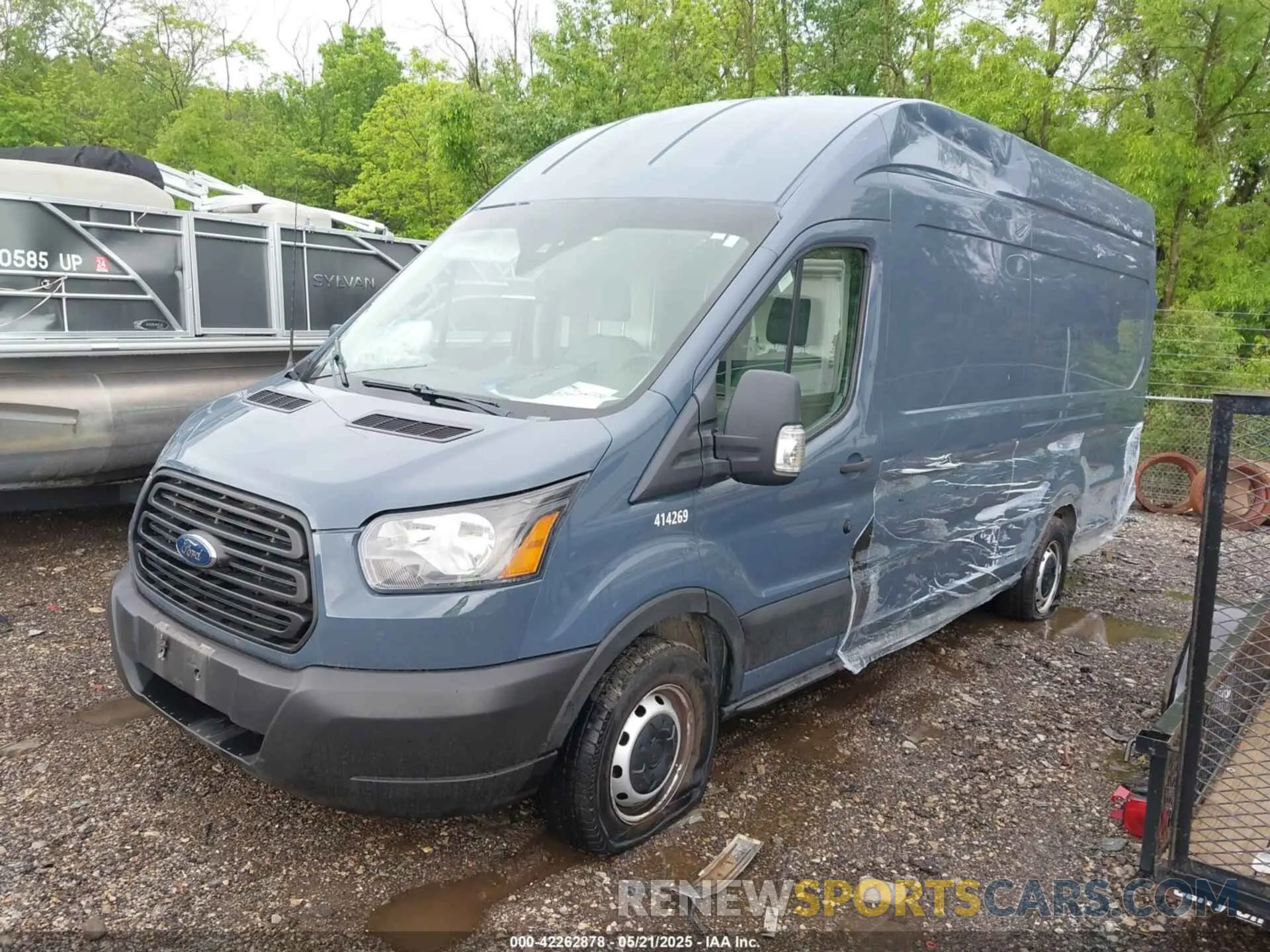 2 Photograph of a damaged car 1FTYR3XM5KKB49658 FORD TRANSIT-250 2019